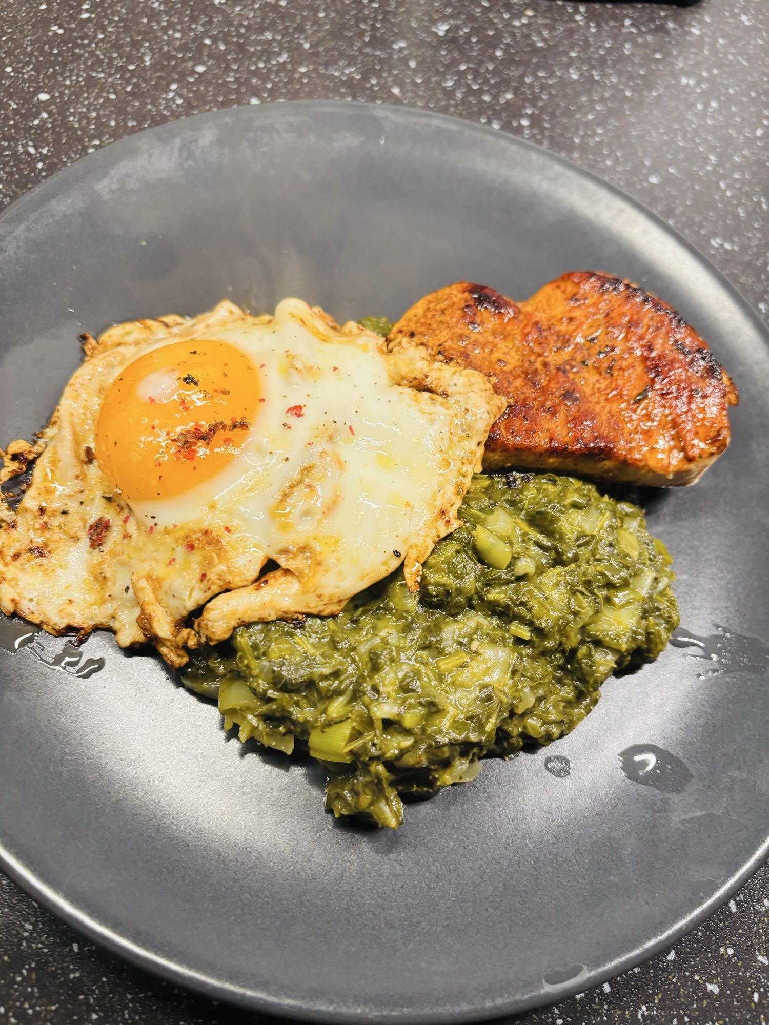 Egg, Turkey & Spinach Plate