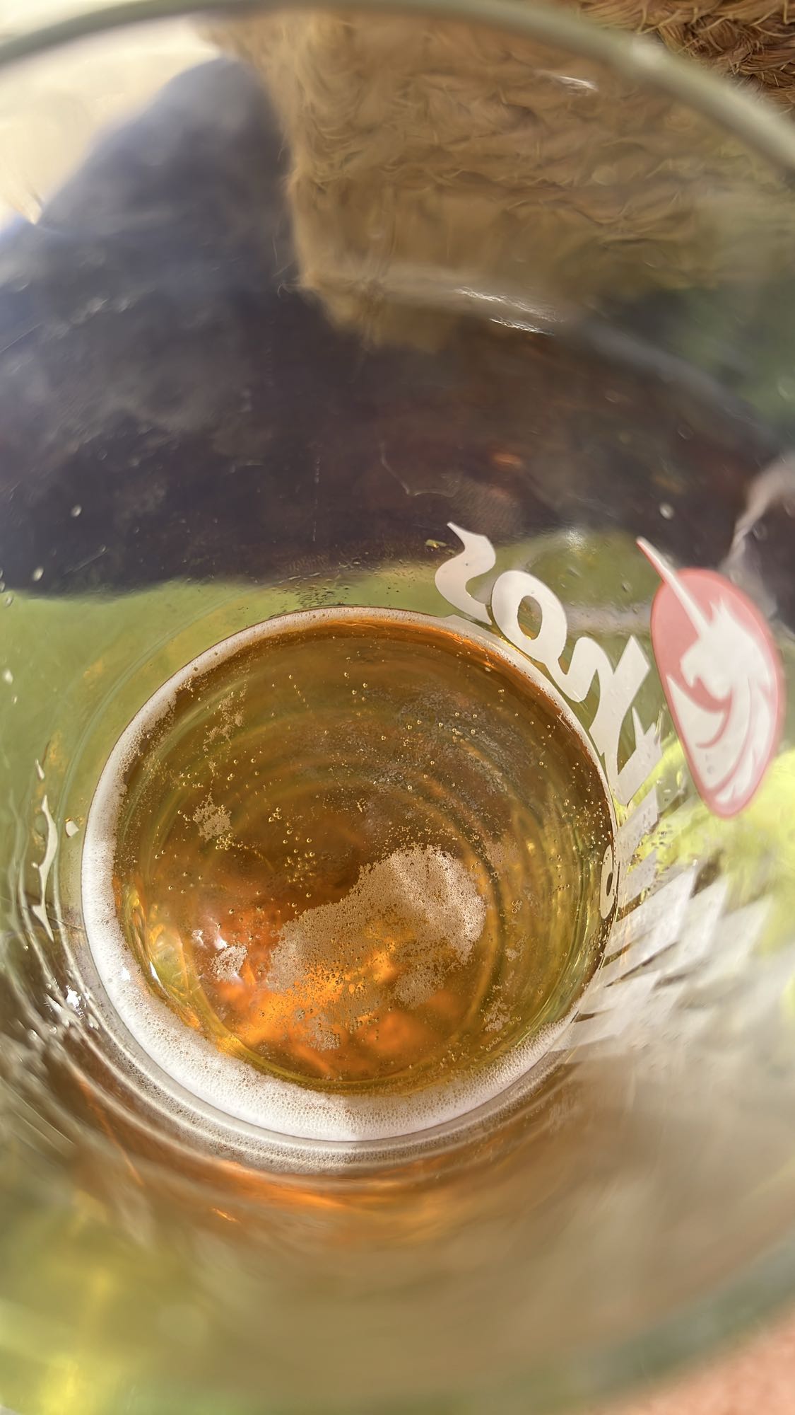 Bere rămasă în pahar