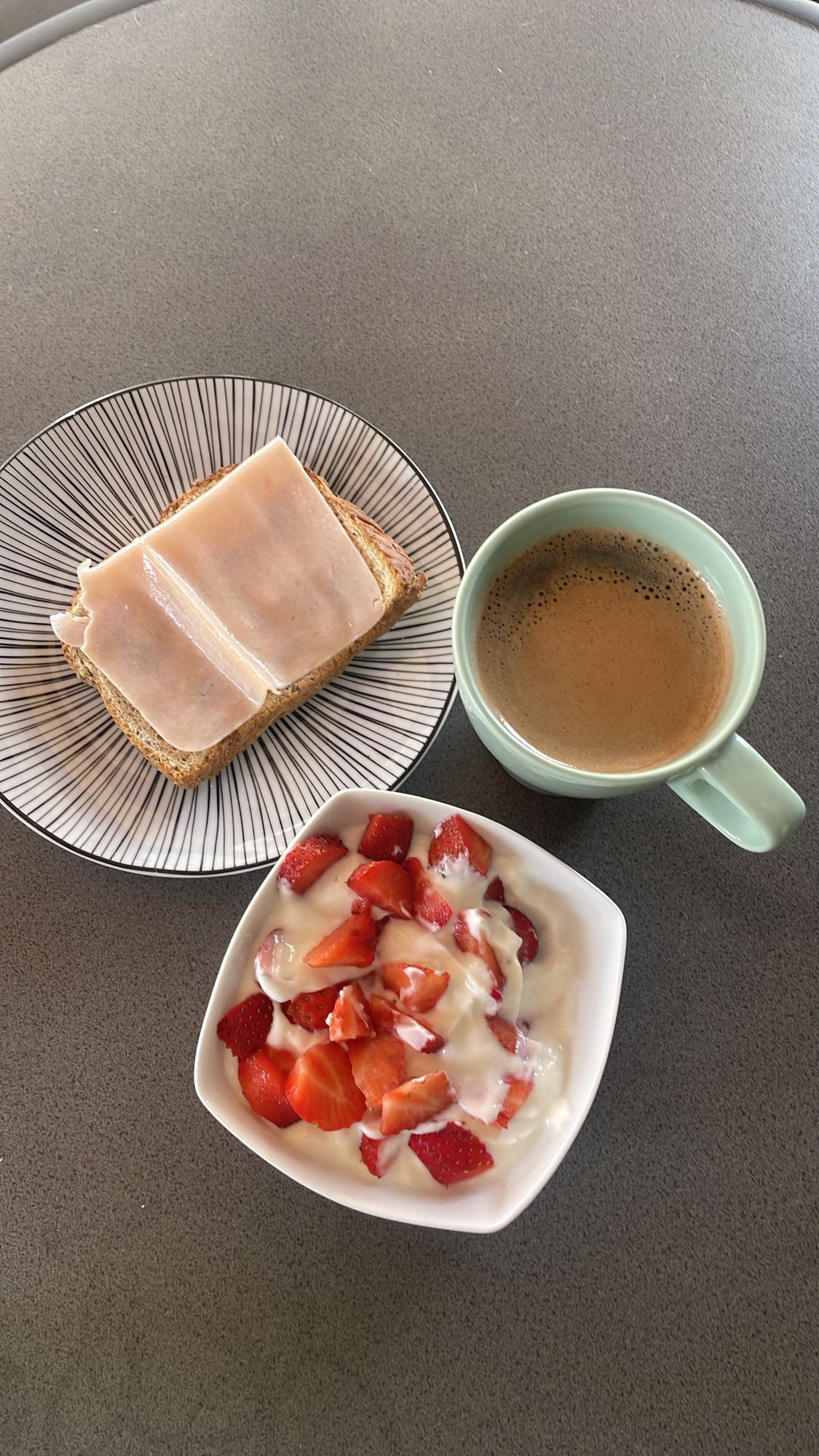 Desayuno saludable mixto