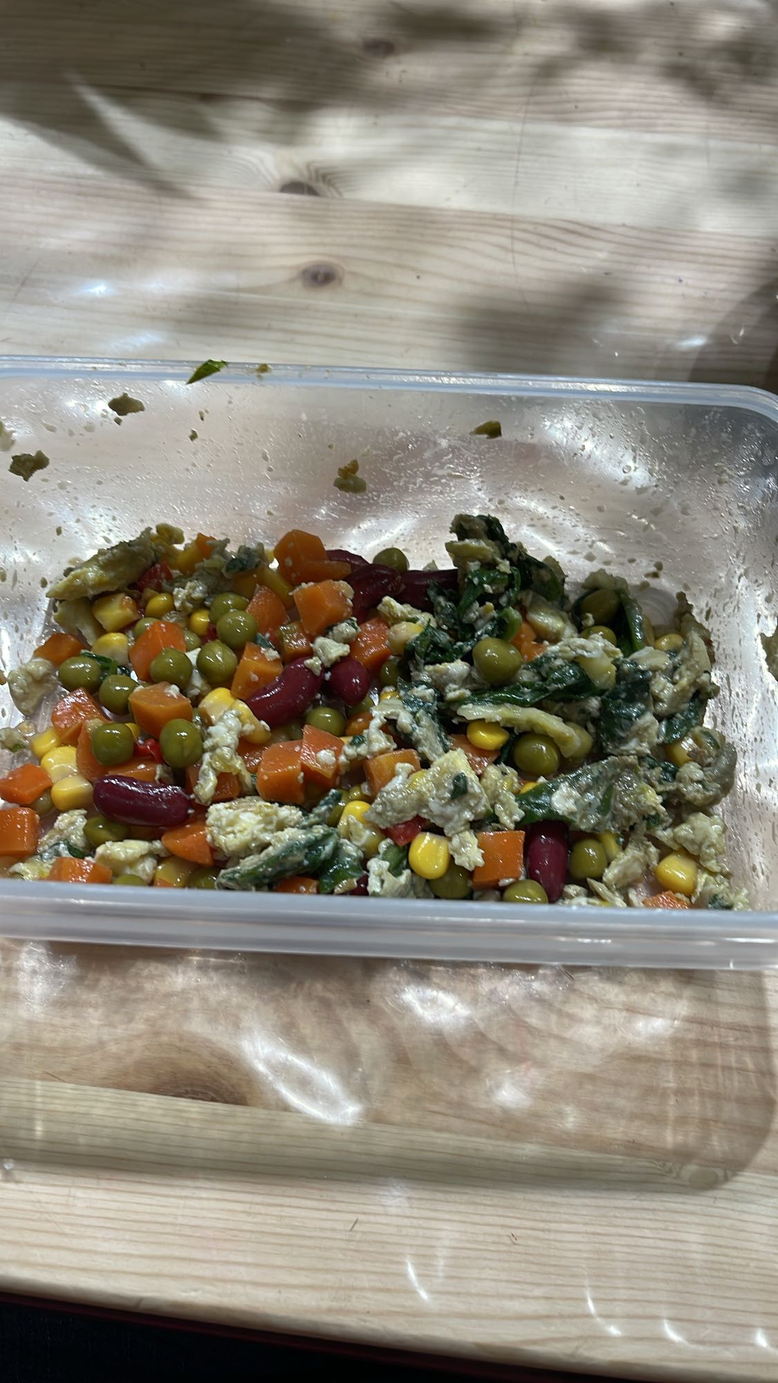 Legume cu ou la tigaie