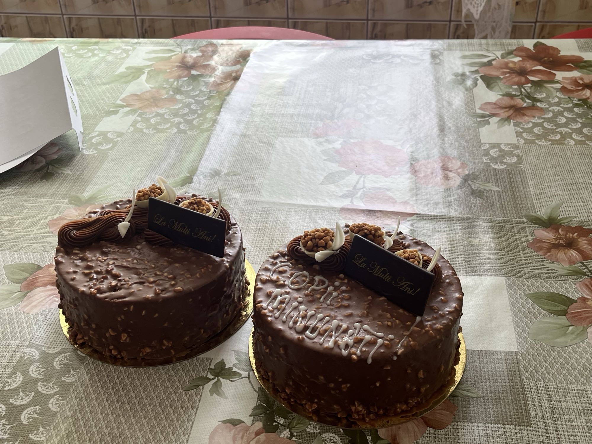 Tort cu ciocolată