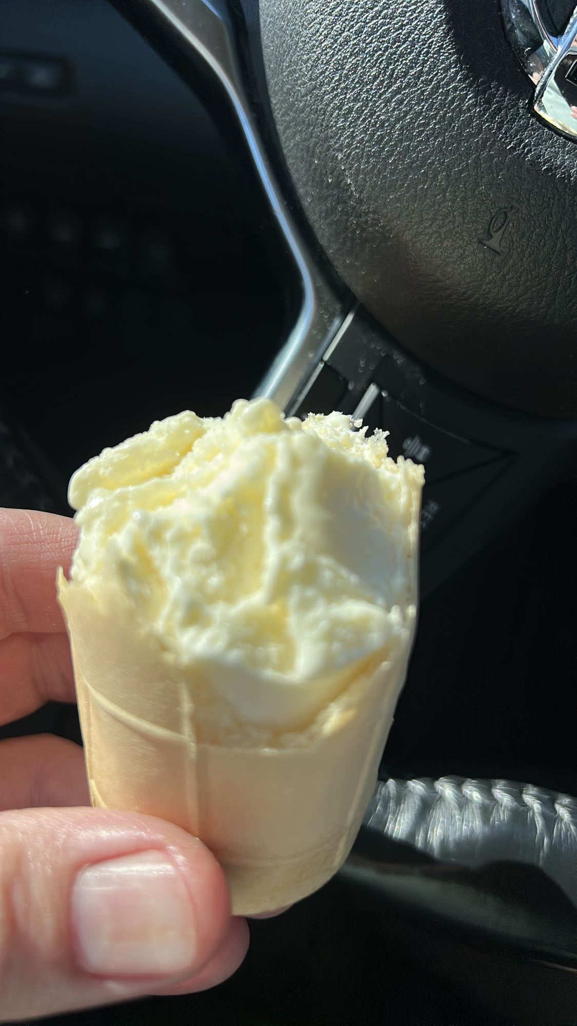 Înghețată la cornet