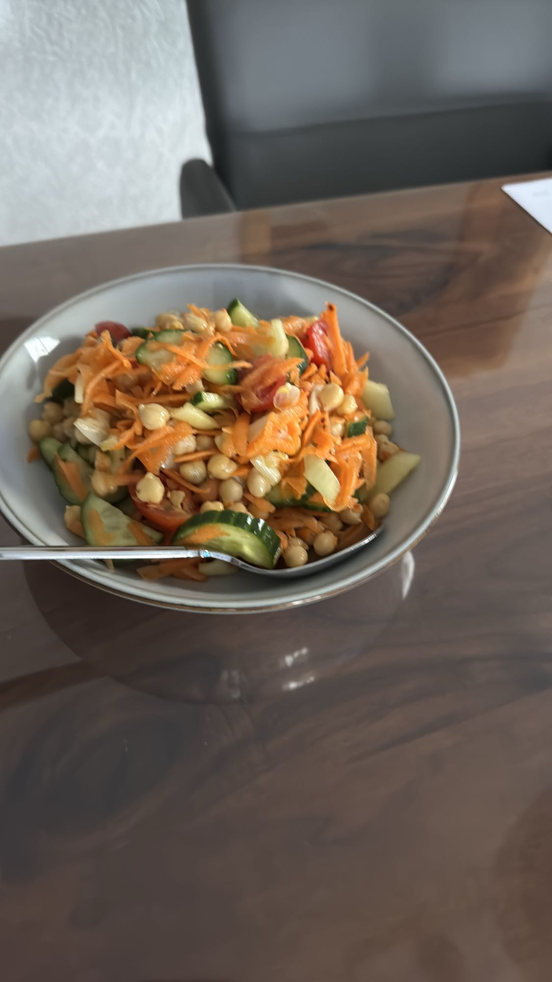 Kichererbsen-Gemüsesalat