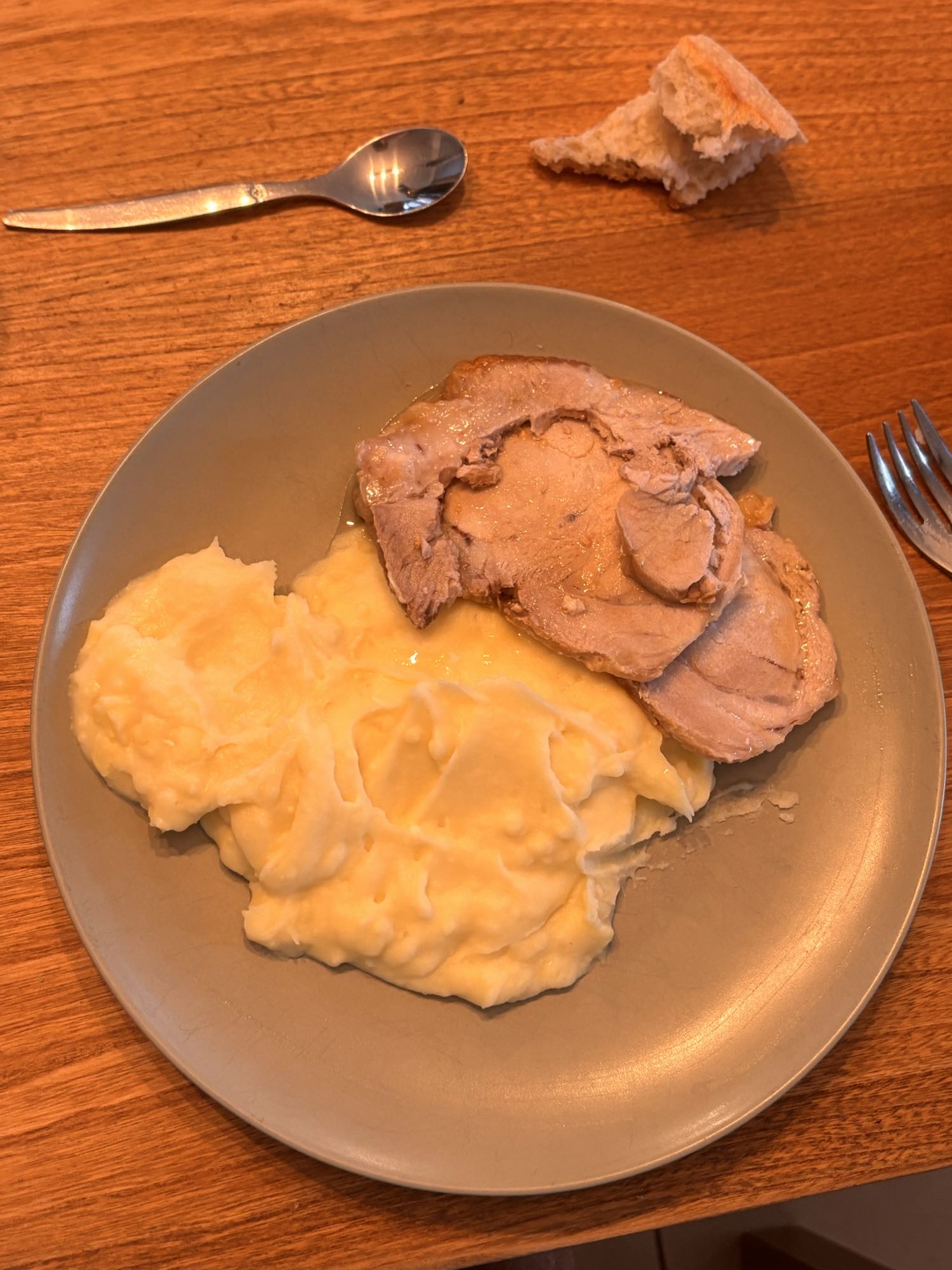 Purée et rôti de porc