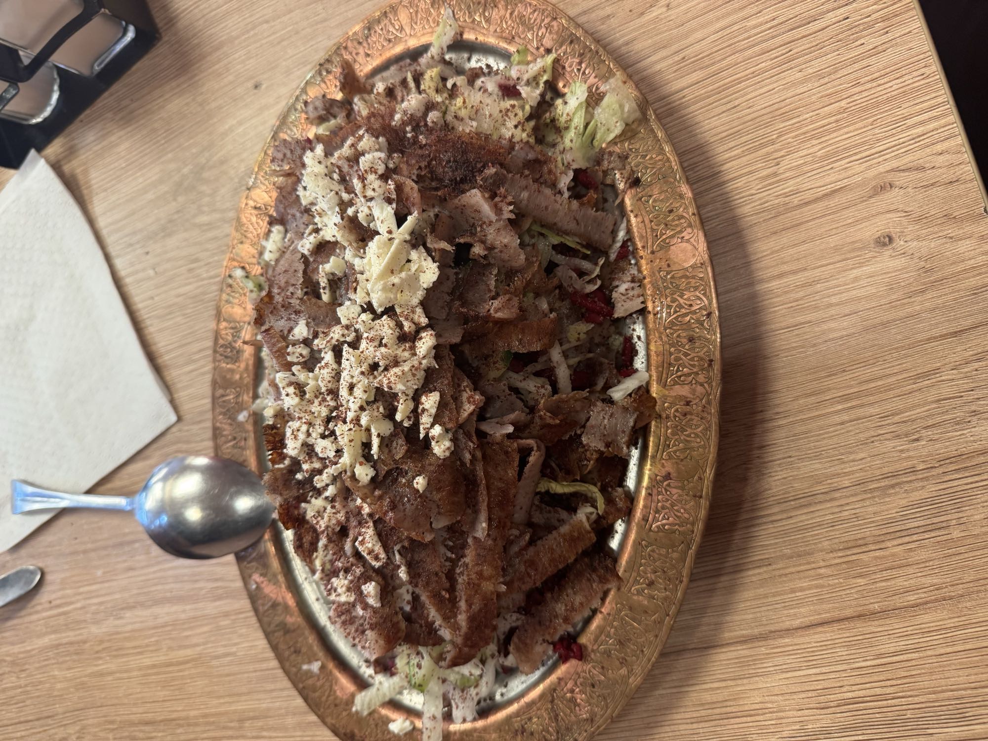 Döner mit Salat & Käse