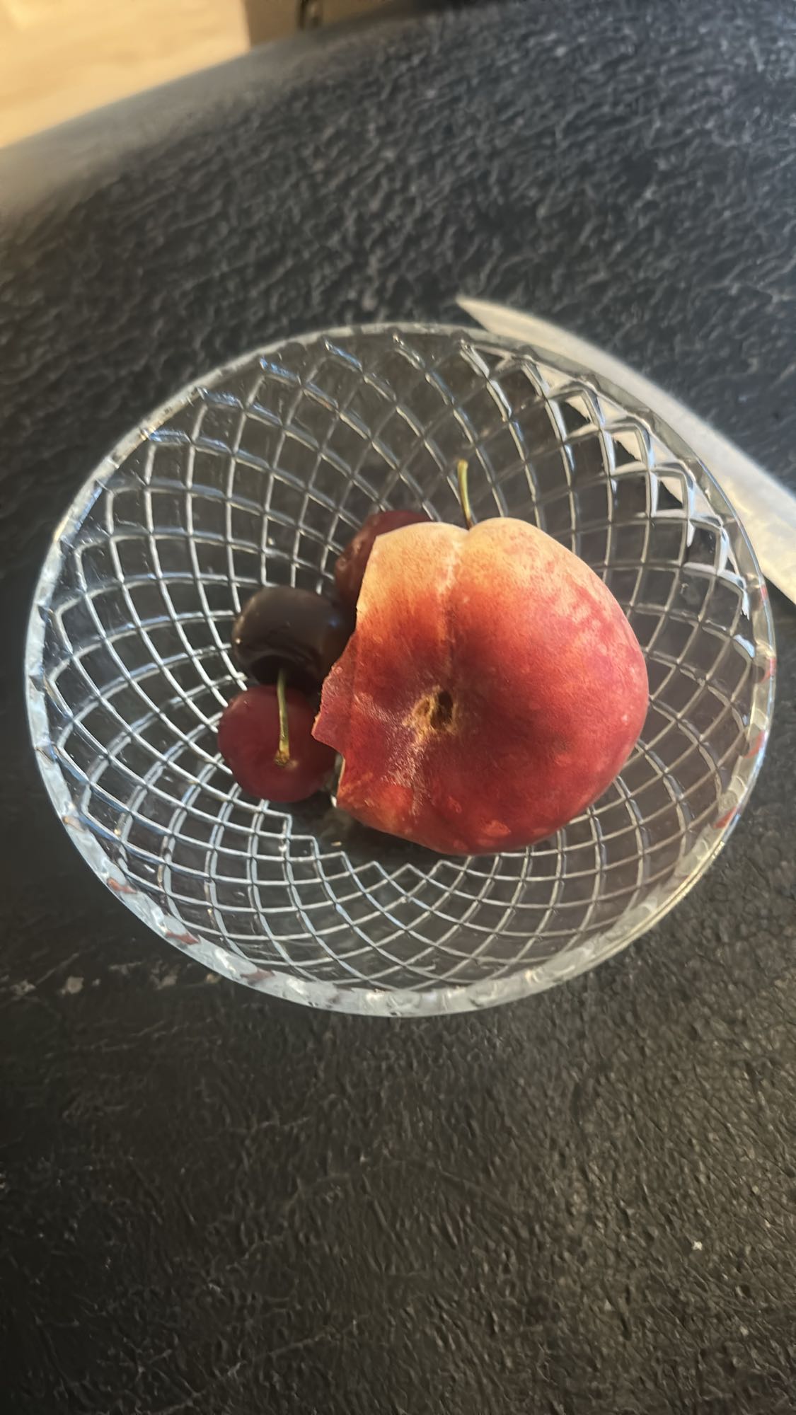 Persika och körsbär