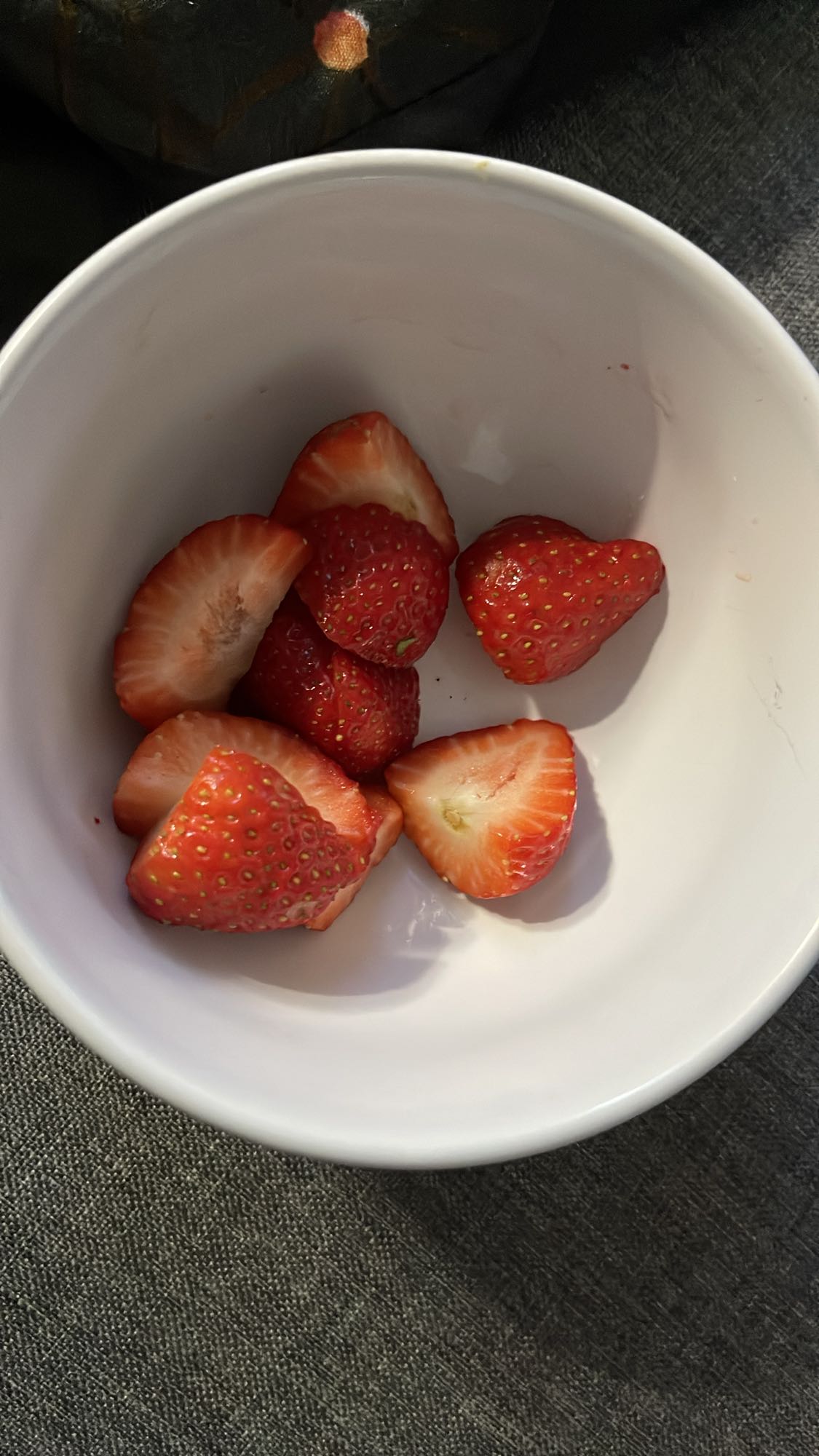 Truskawki w miseczce