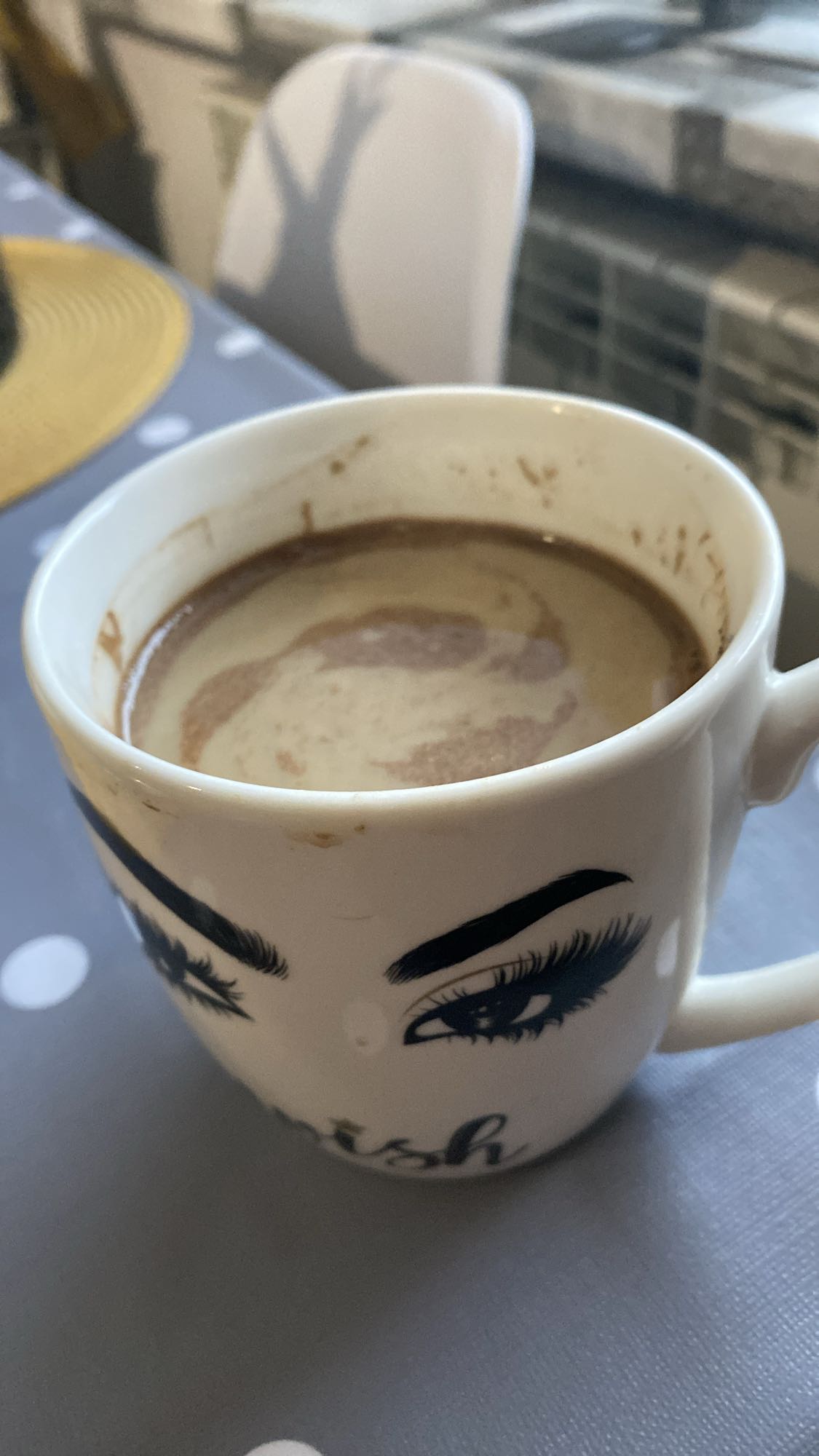 gorąca czekolada z mlekiem