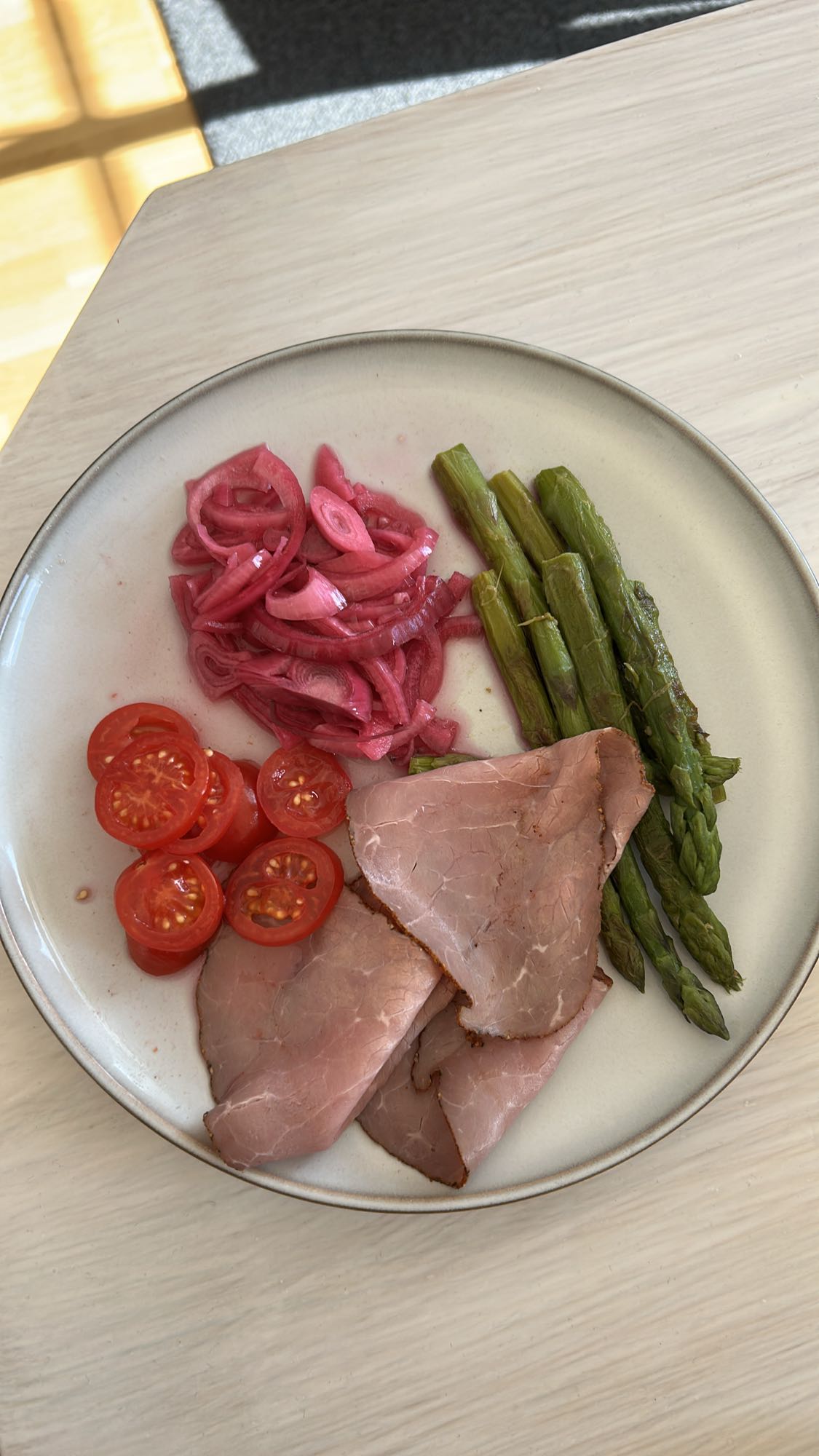 Rostbiff med grönsaker