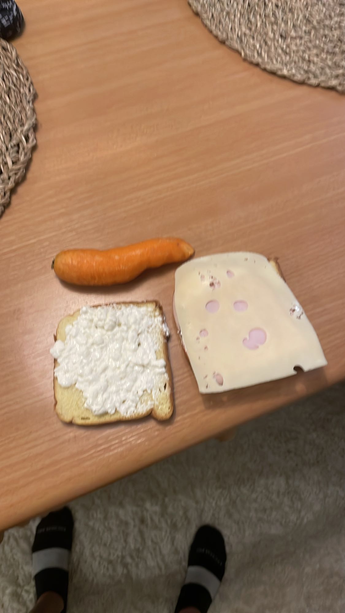 Cottage Cheese Sandwich & Carrot