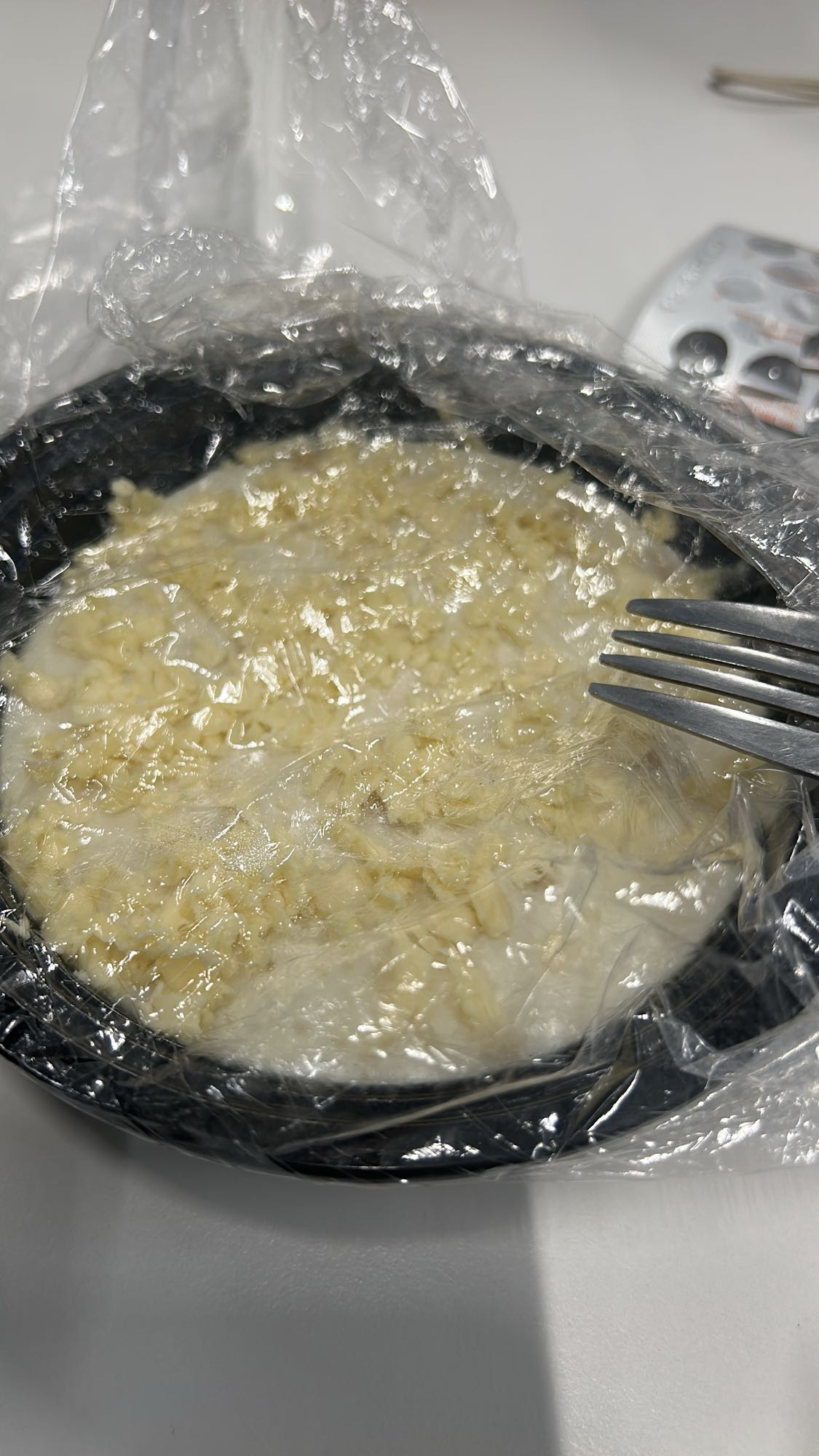 Plain oatmeal with water