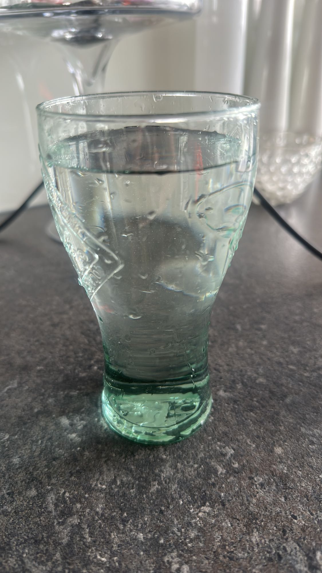 Glas water