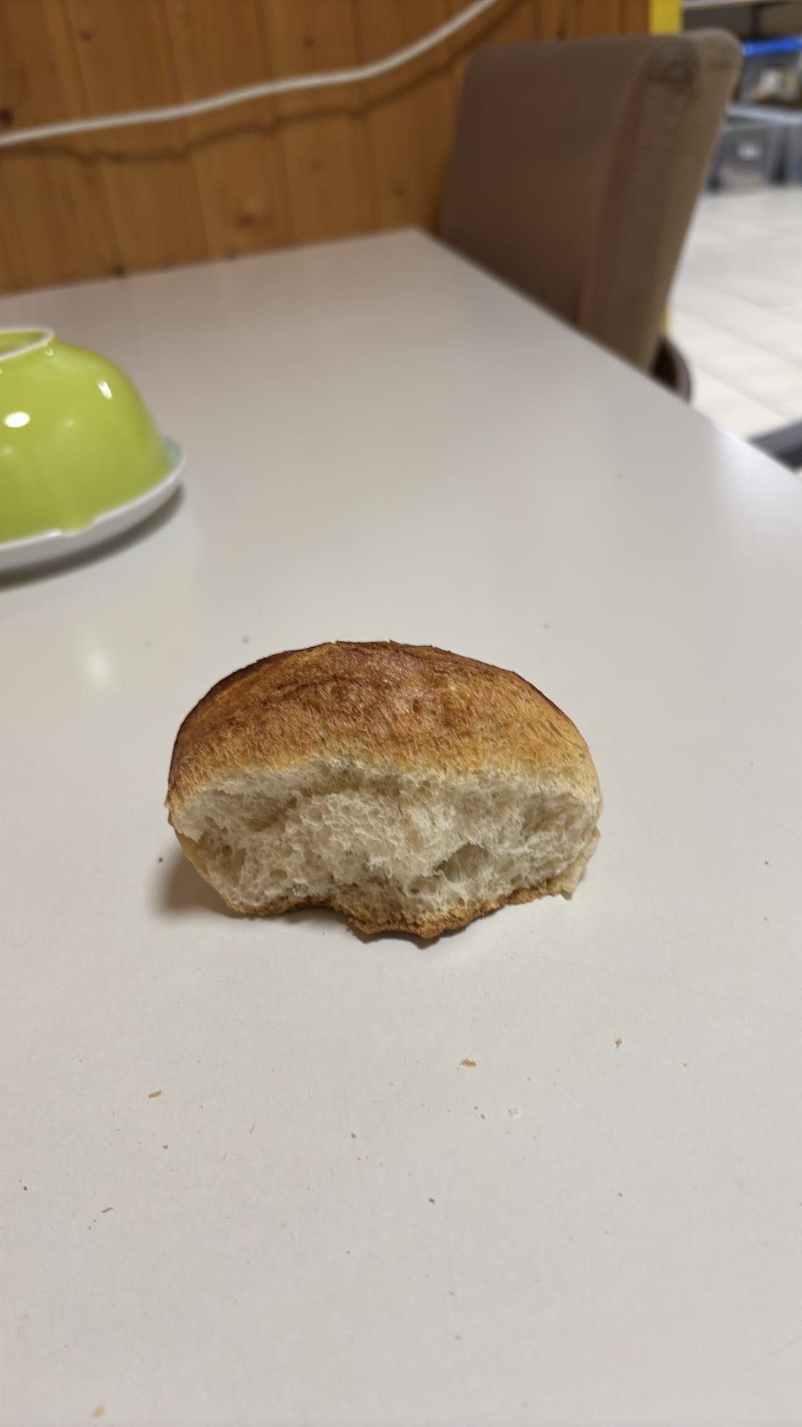 Küçük Ekmek Parçası