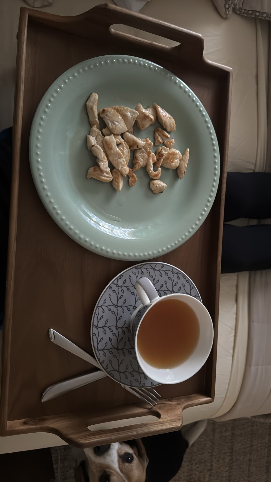 Pollo con té y barrita de cereal