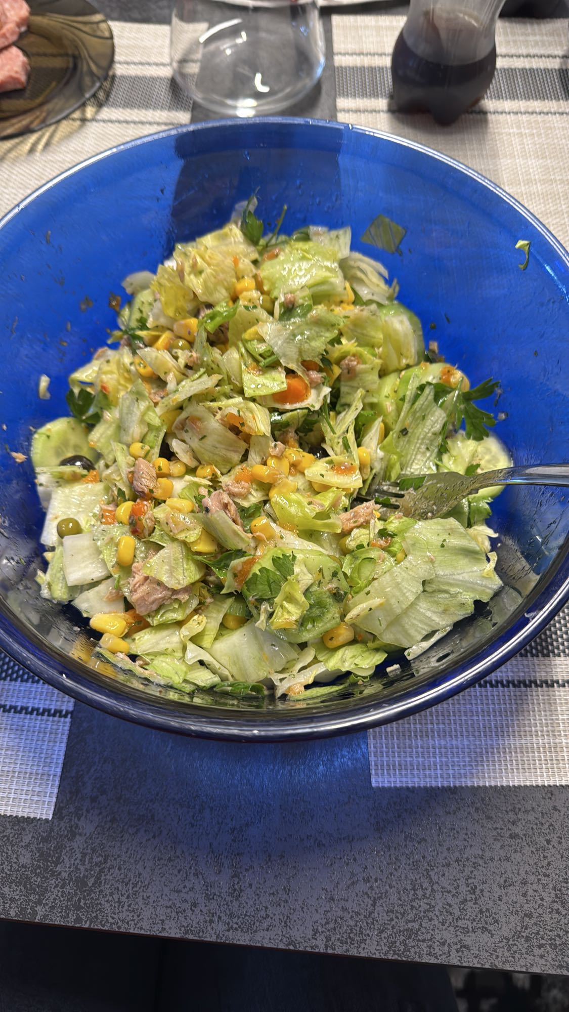 Tonbalıklı Mısır Salatası