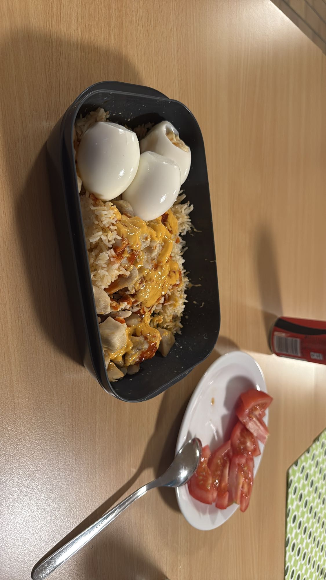 Kyckling med ris och ägg