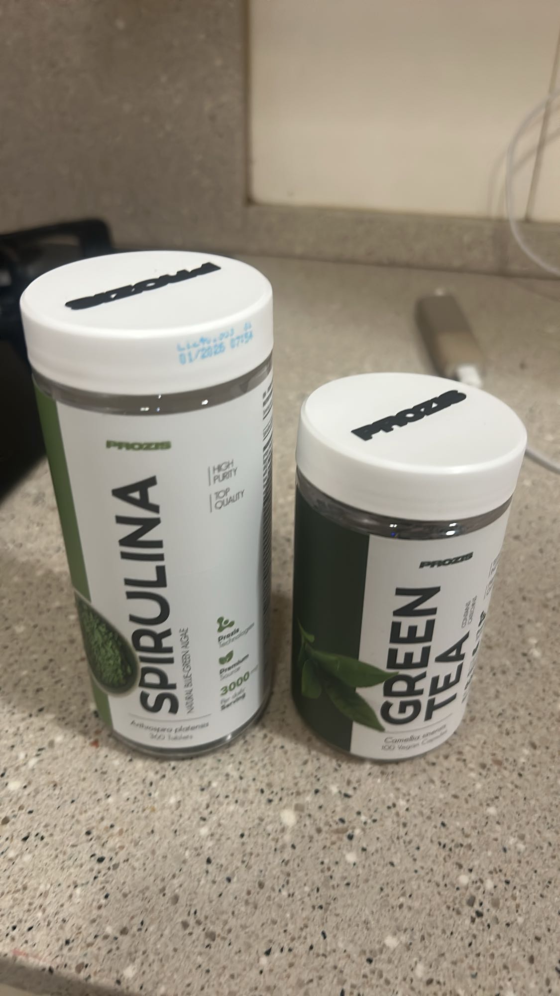 suplementos de algas y té