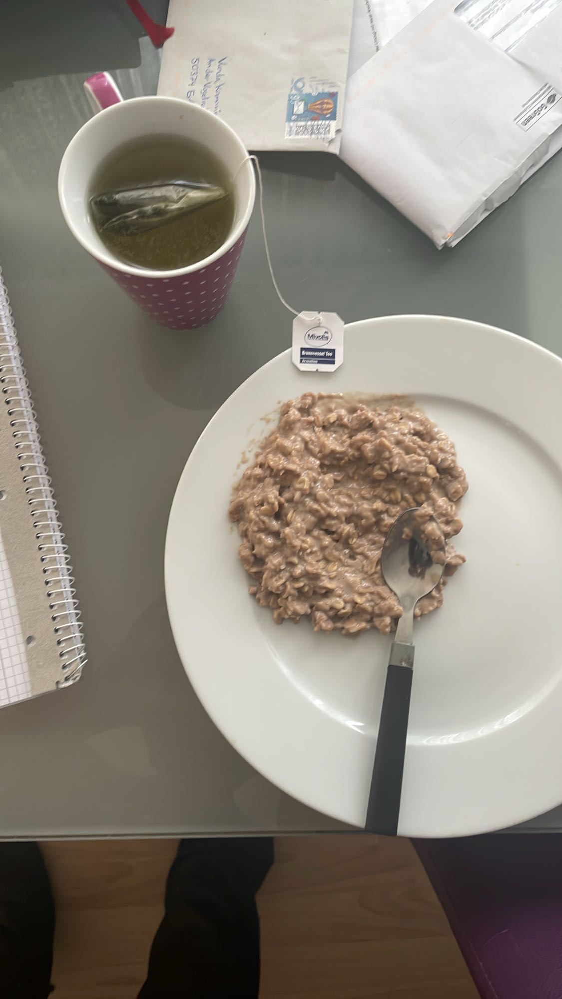 Haferbrei mit grünem Tee