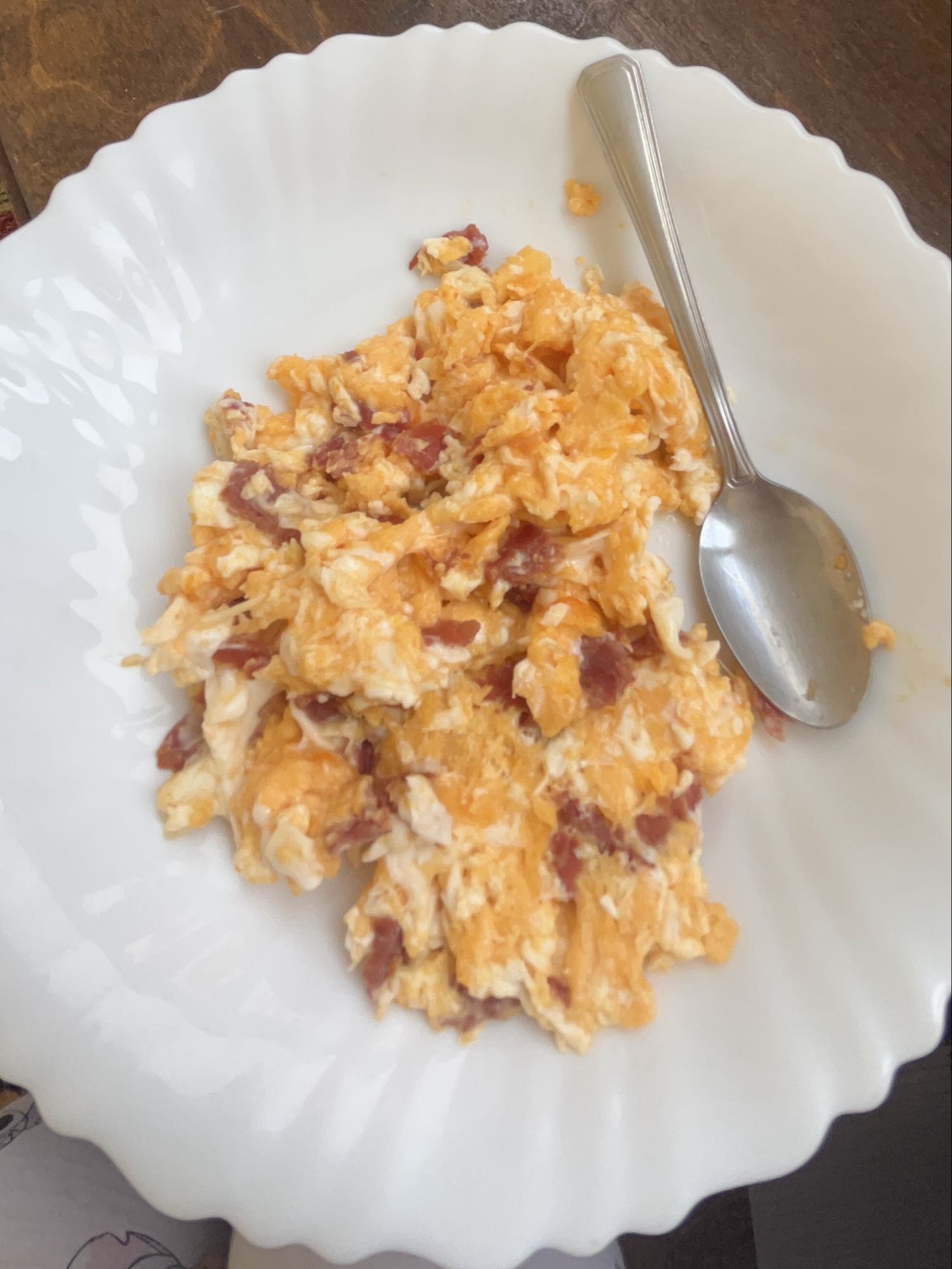 Scrambled eggs with sausage