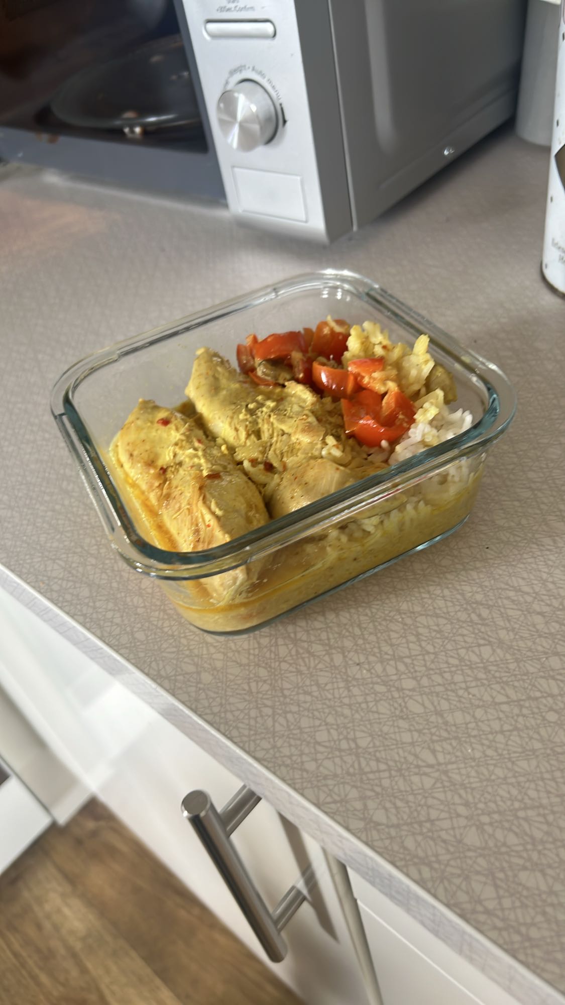 Kyckling med ris och paprika