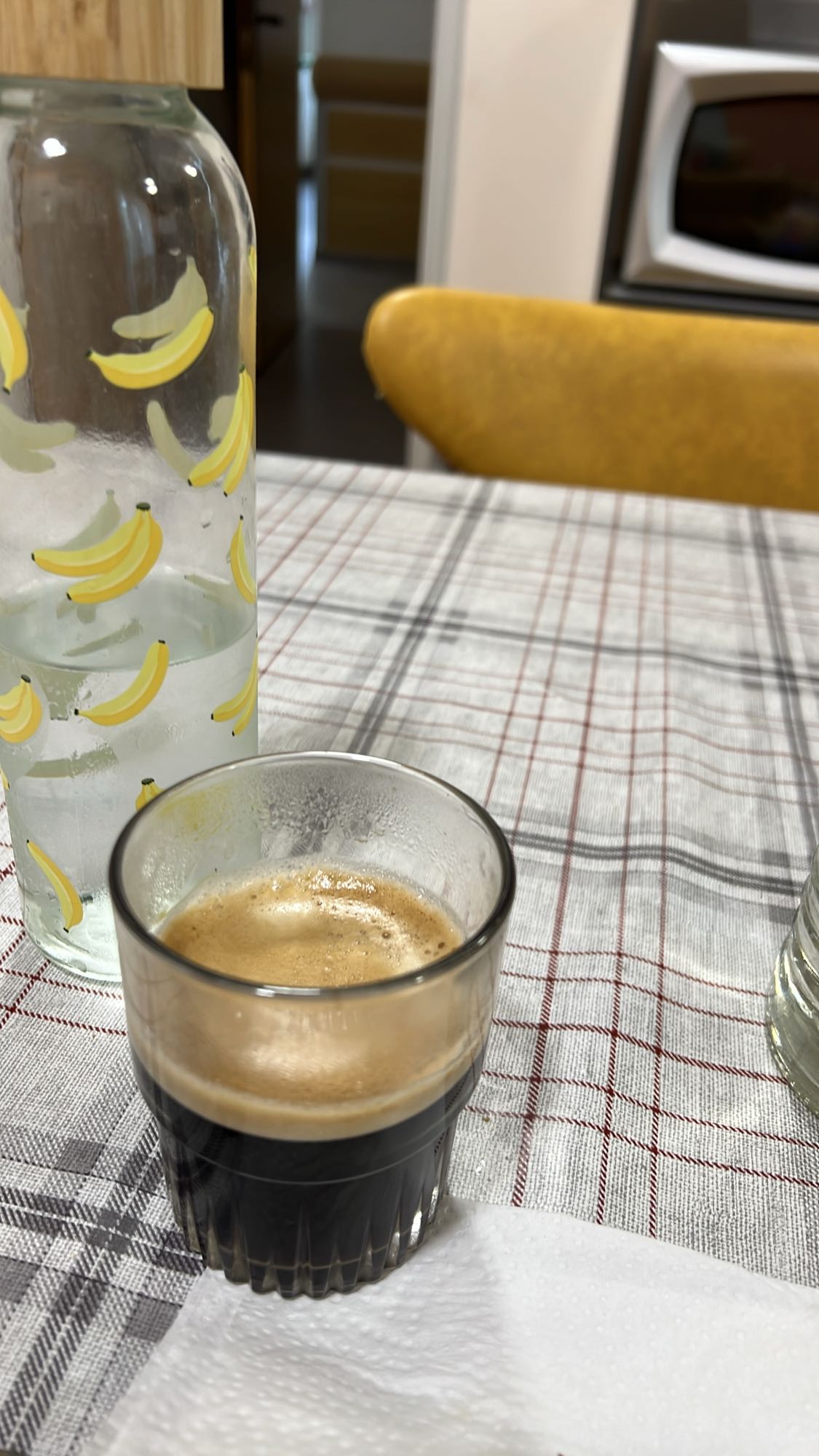 Café noir et eau