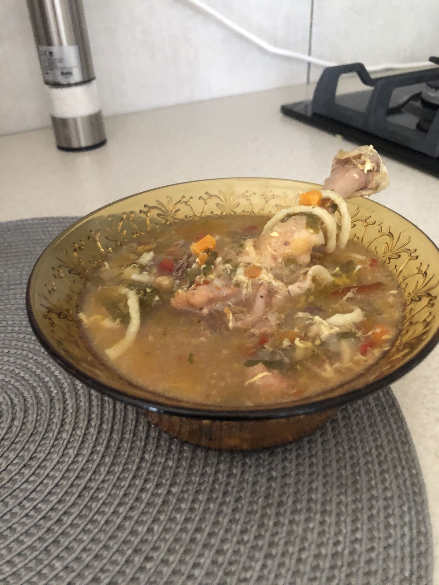 Supă de pui cu legume