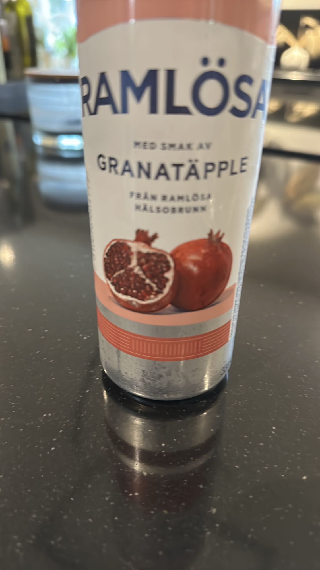 Ramlösa granatäpple
