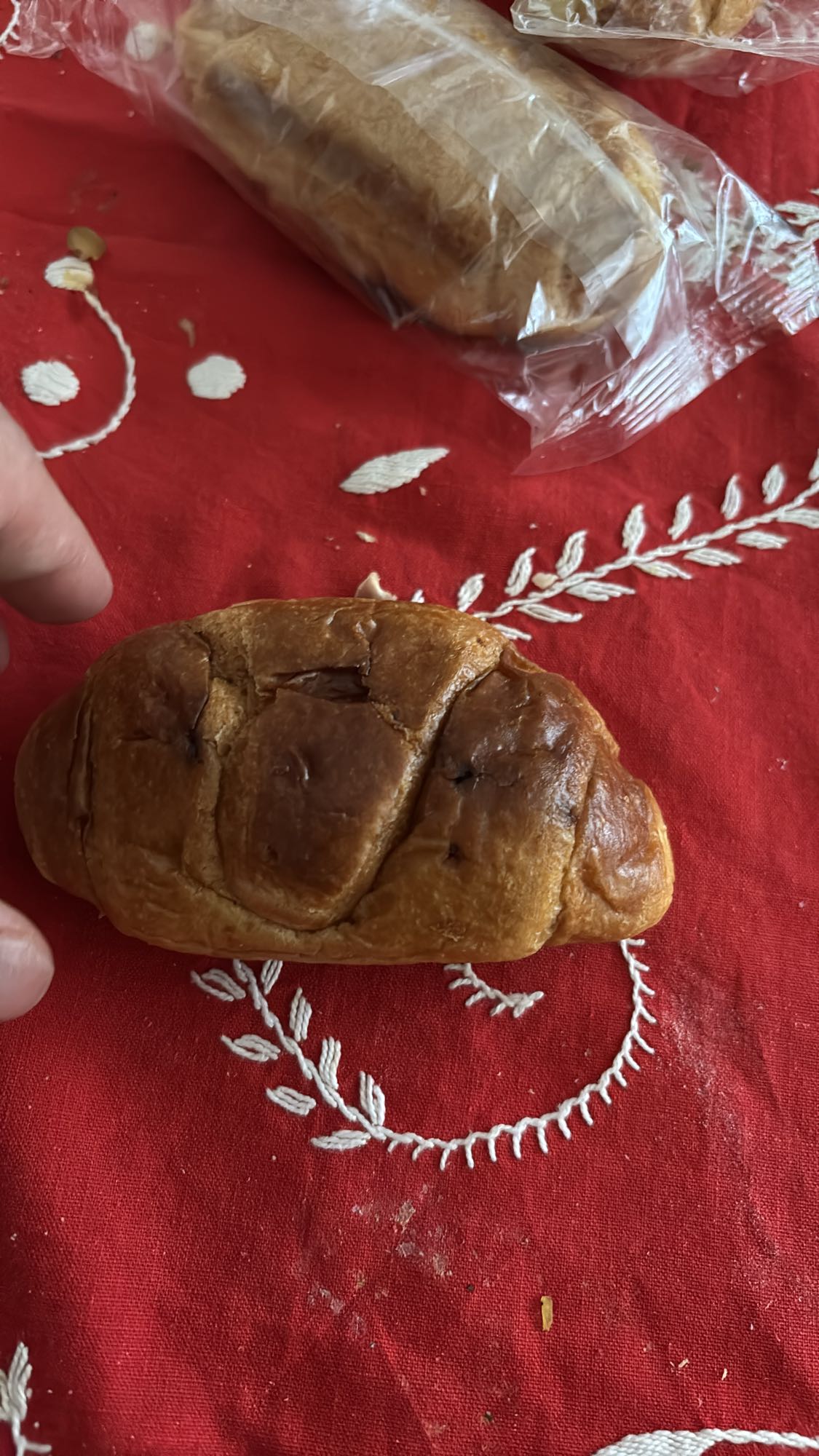 Croasán de chocolate. Tres