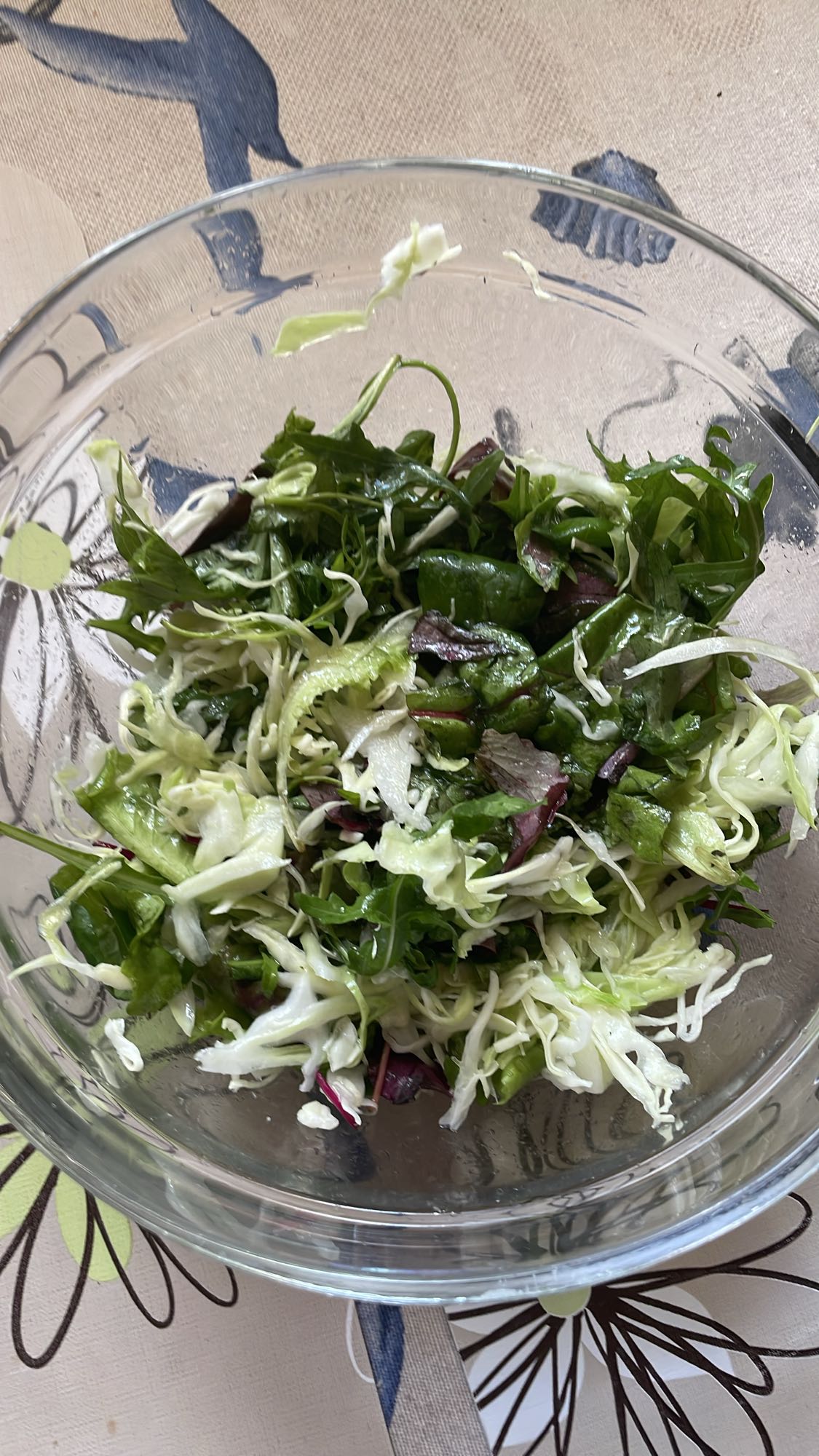 Salată verde mixtă