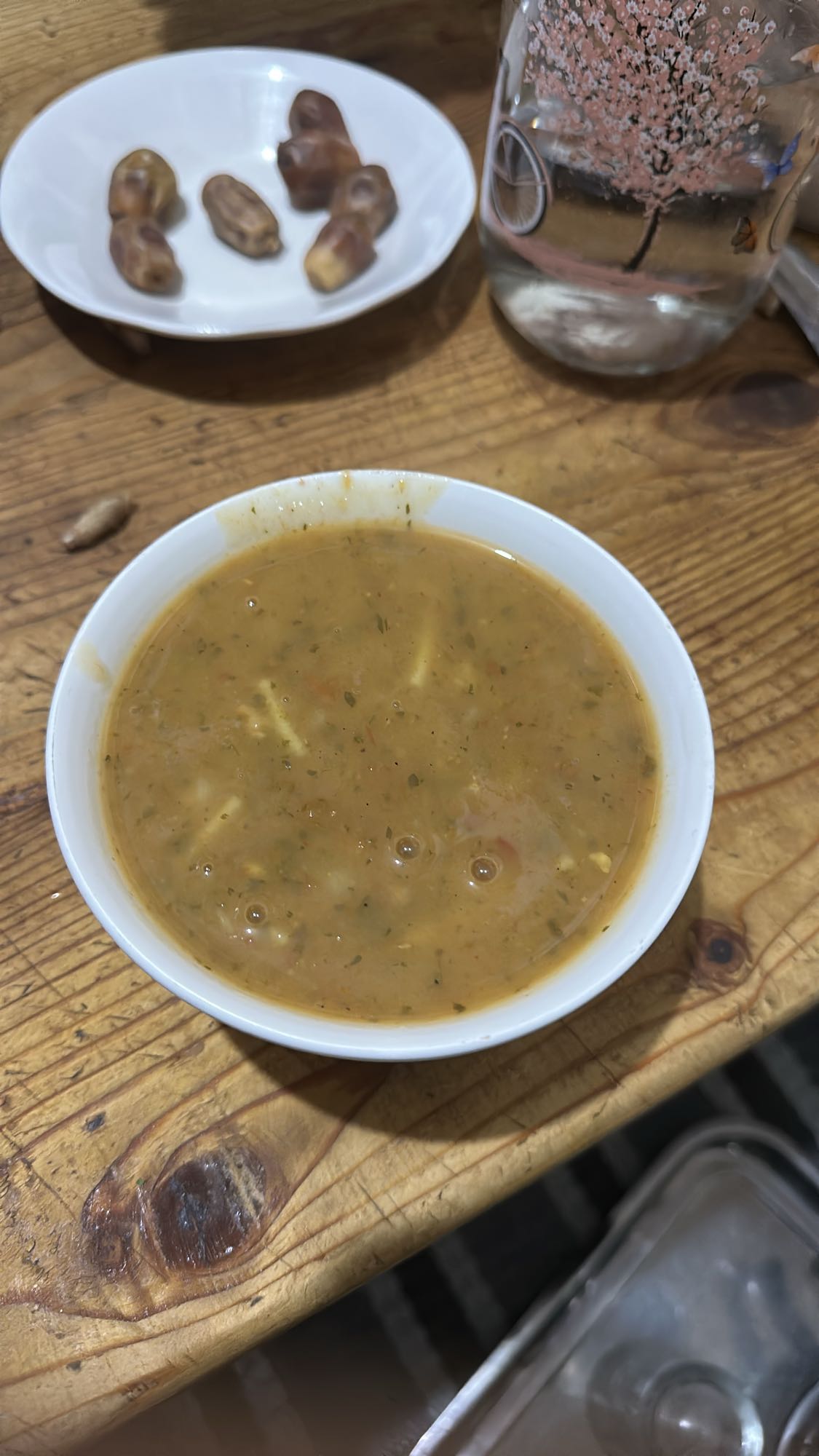 Soupe et dattes