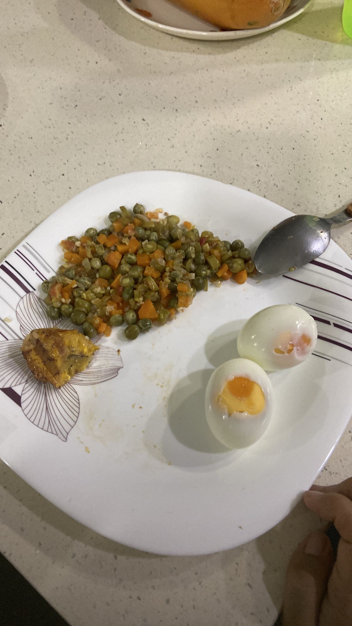 Eggs, veggies, plantain