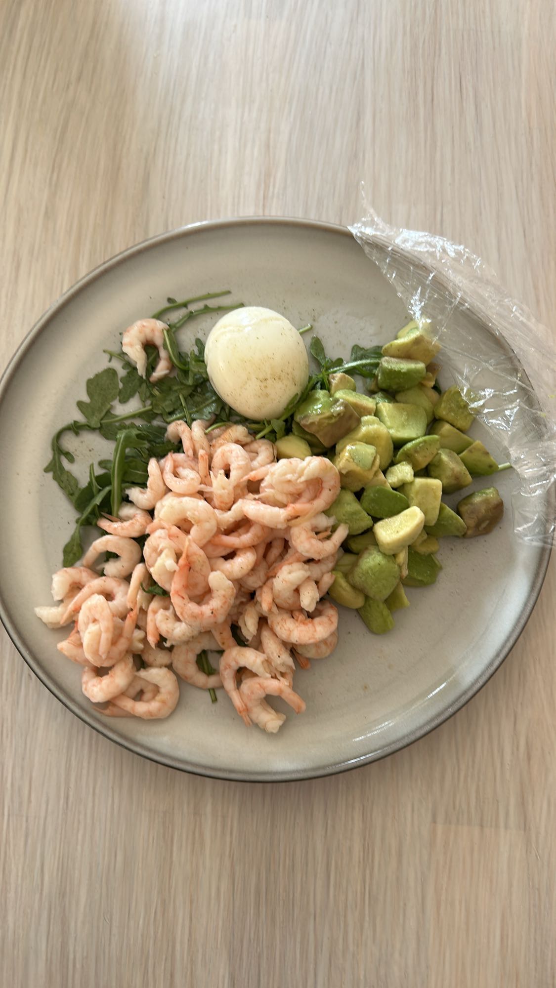 Räksallad med ägg
