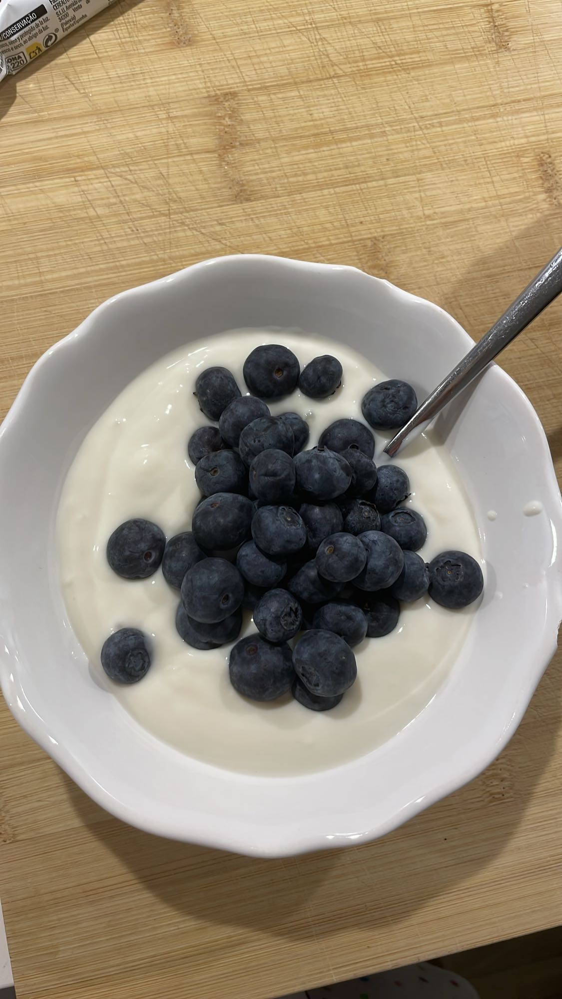 yogur con arándanos