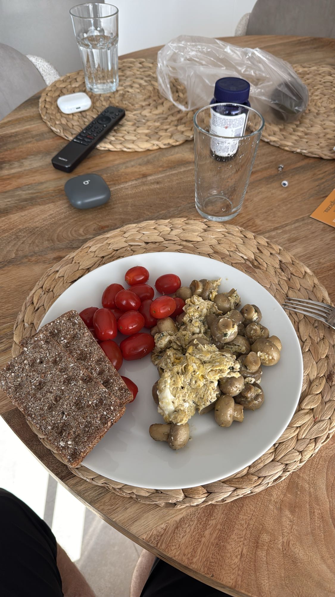 Jajecznica z warzywami