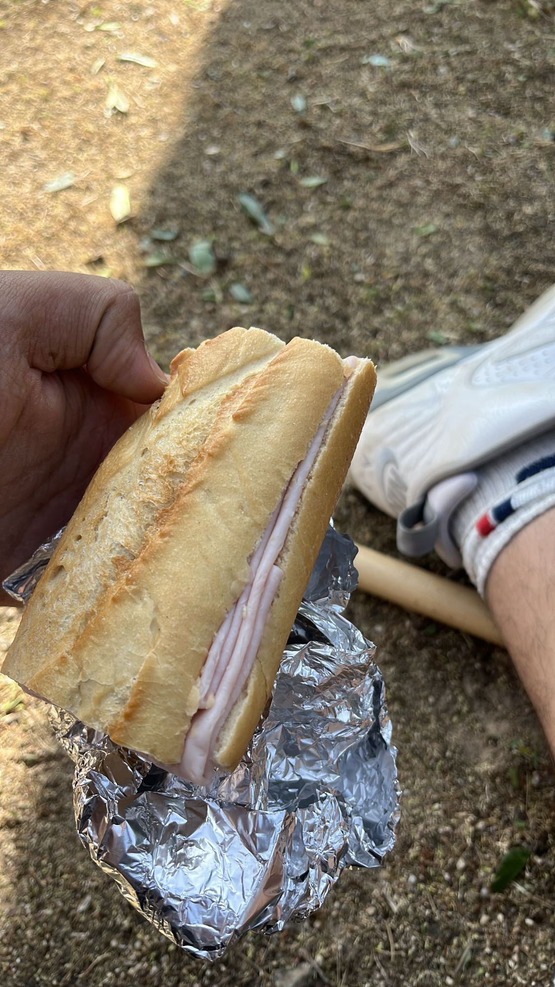 bocadillo de jamón cocido