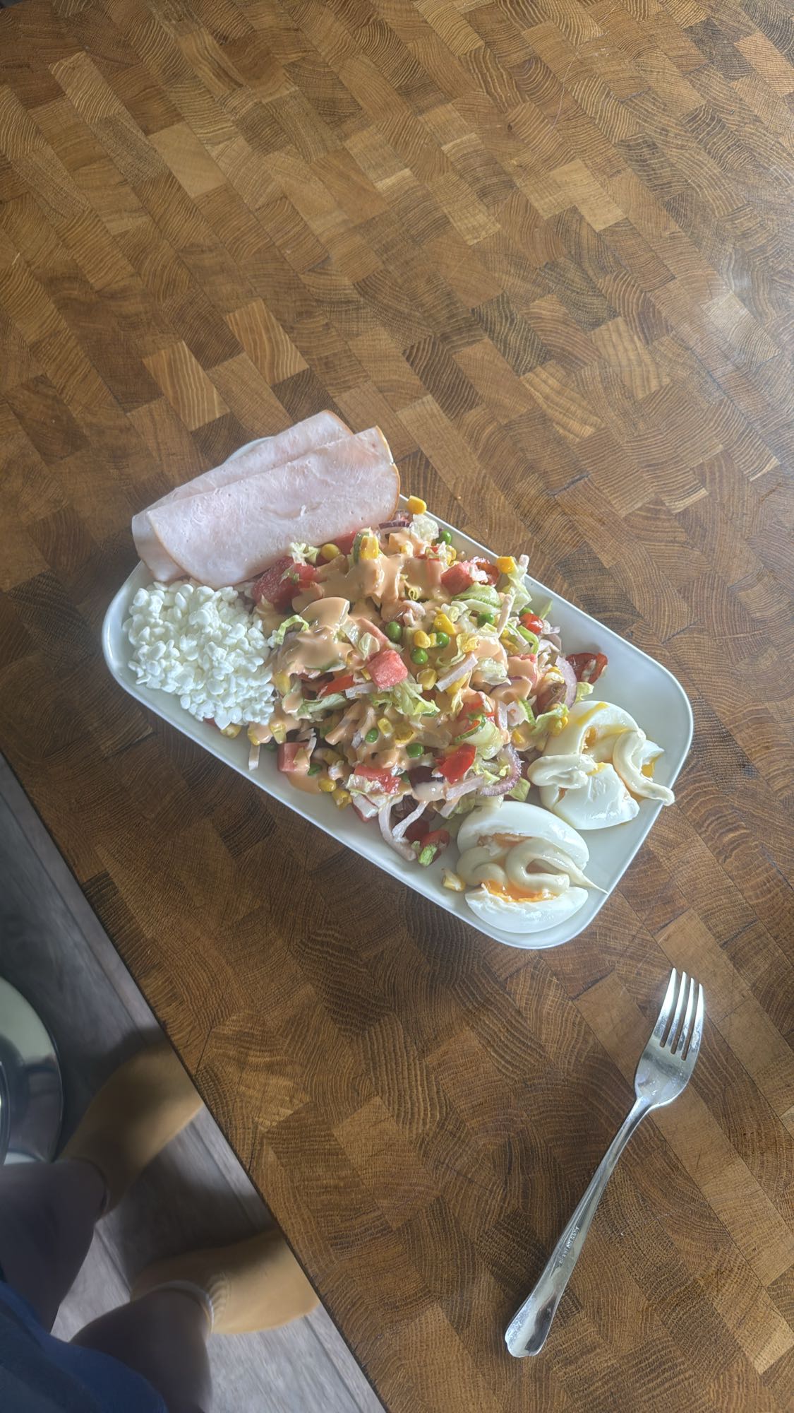 Sallad med skinka och ägg