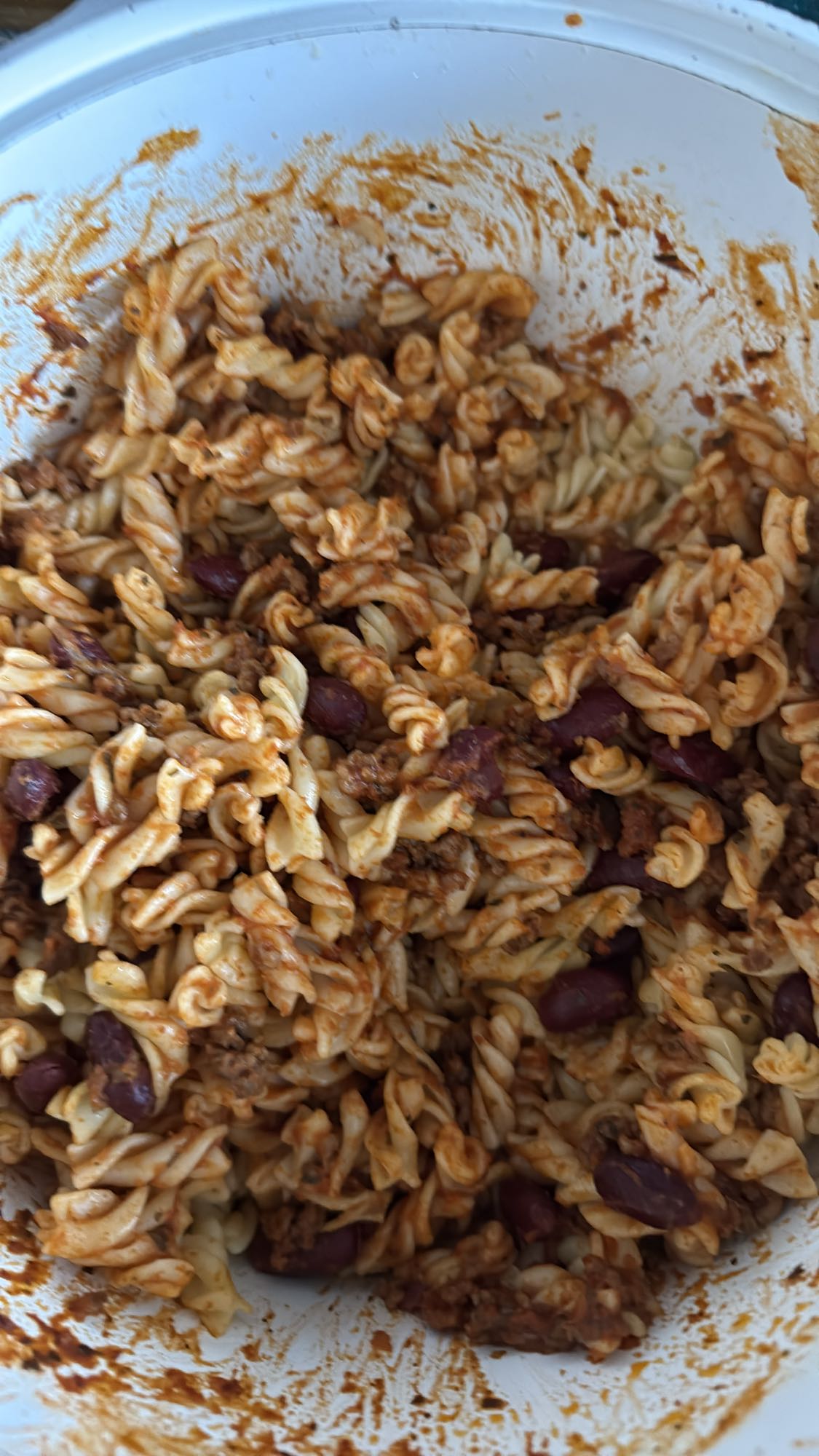 Pasta met bonen en gehakt