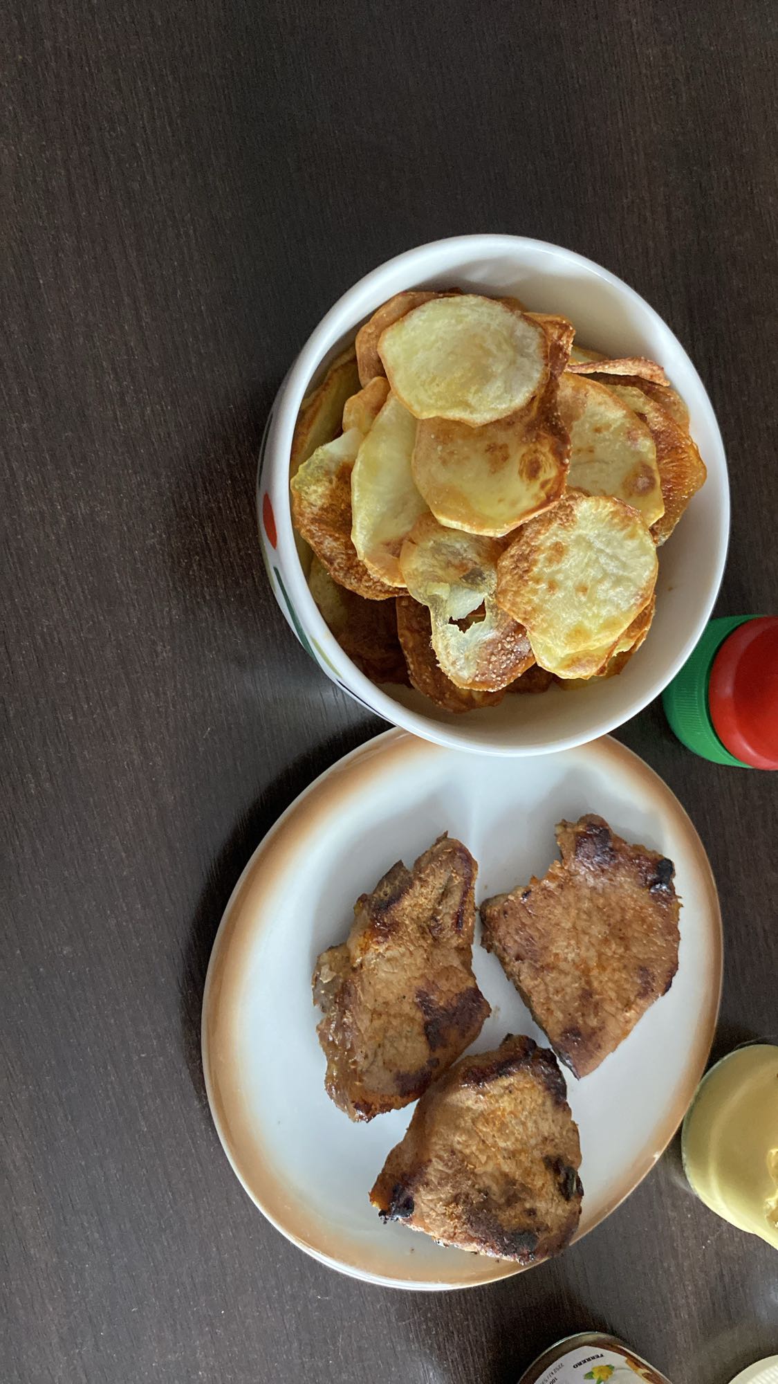 Cotlet de porc cu cartofi