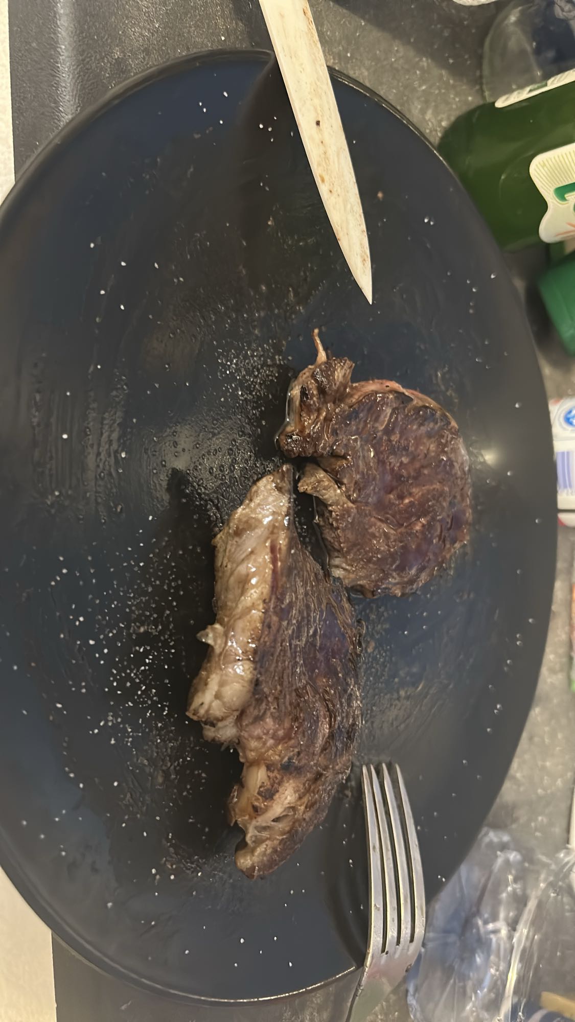 morceau d'entrecôte grillée