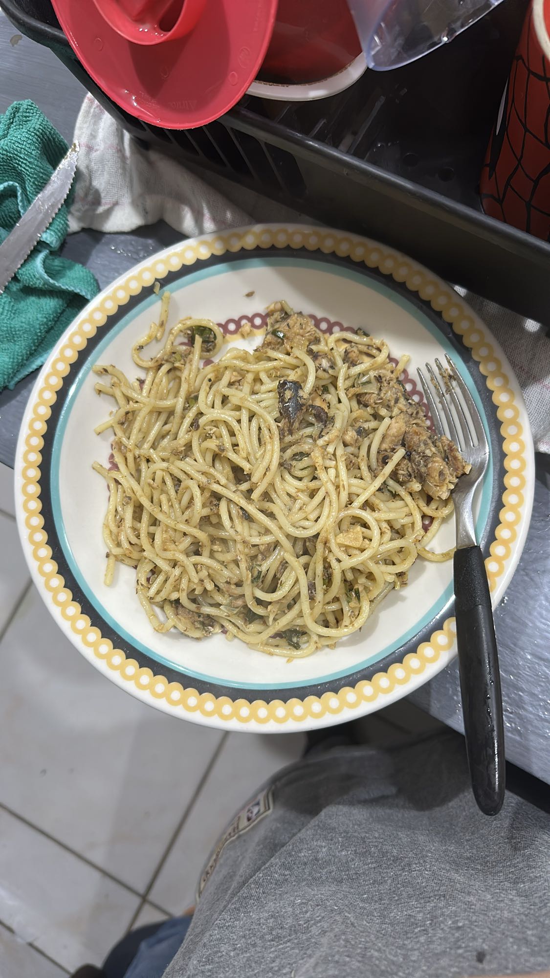 Espaguete com sardinha