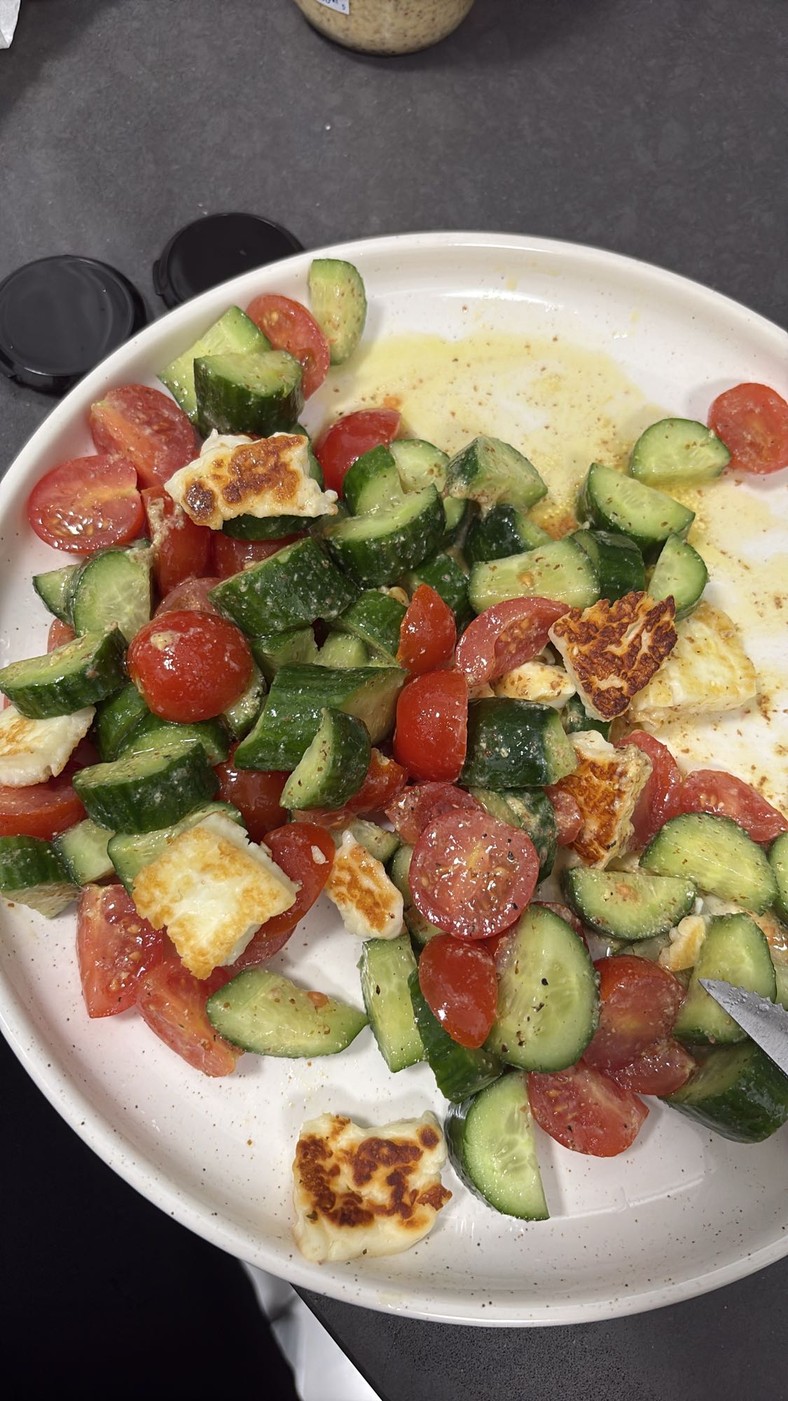 Grilled Halloumi Salad