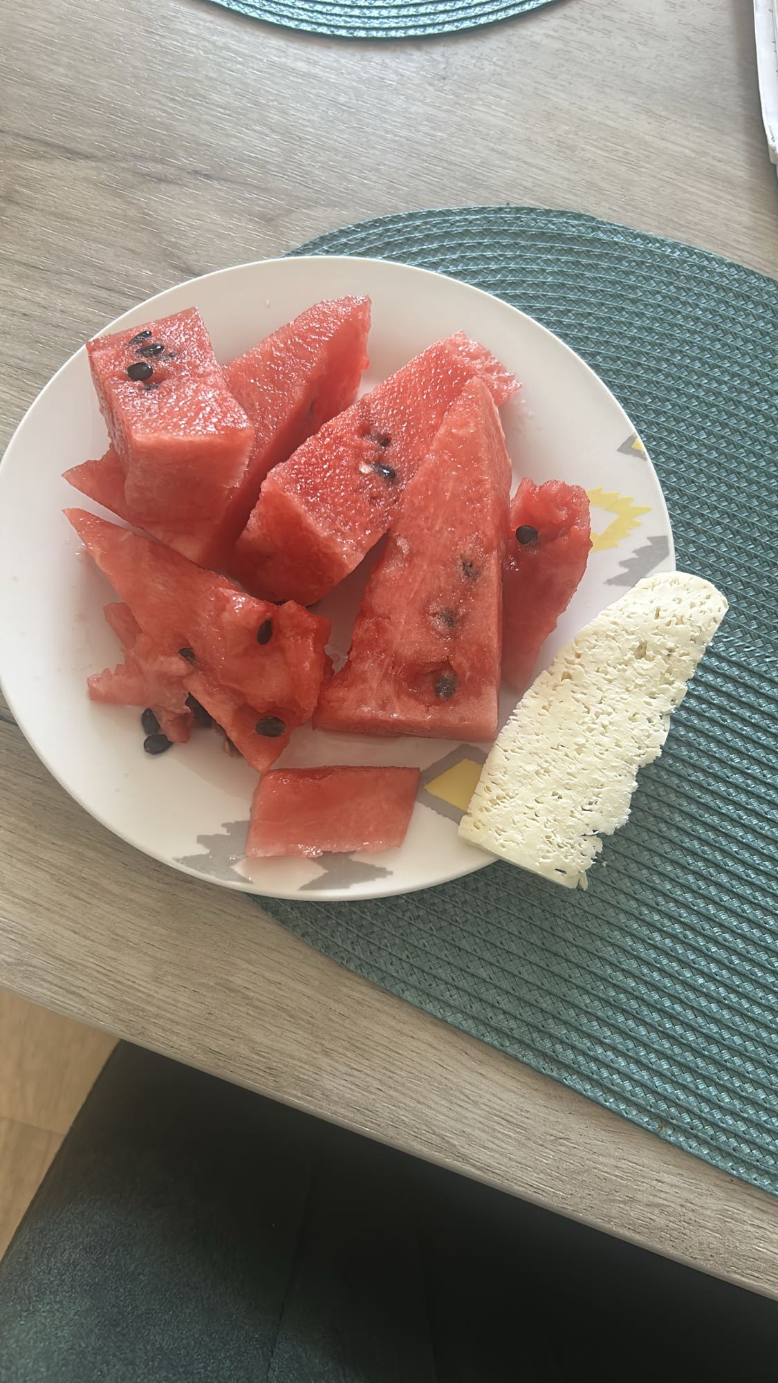 Pepene roșu cu brânză