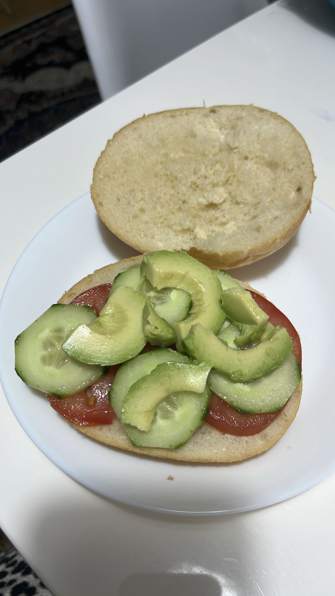 Avocado Gemüse Sandwich