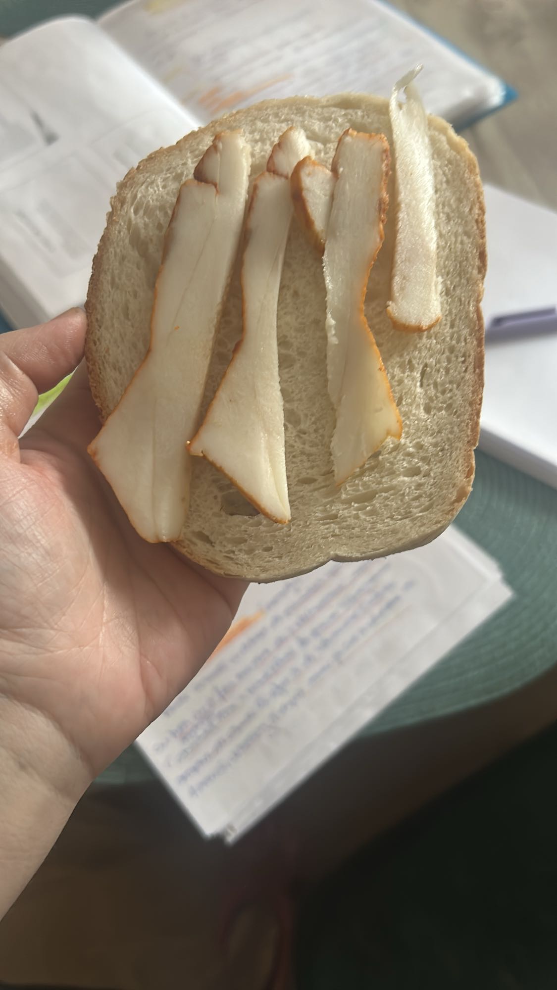 Sandviș cu piept de pui