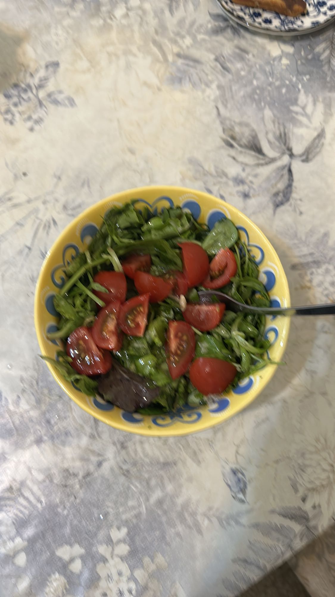 Tomato Green Salad