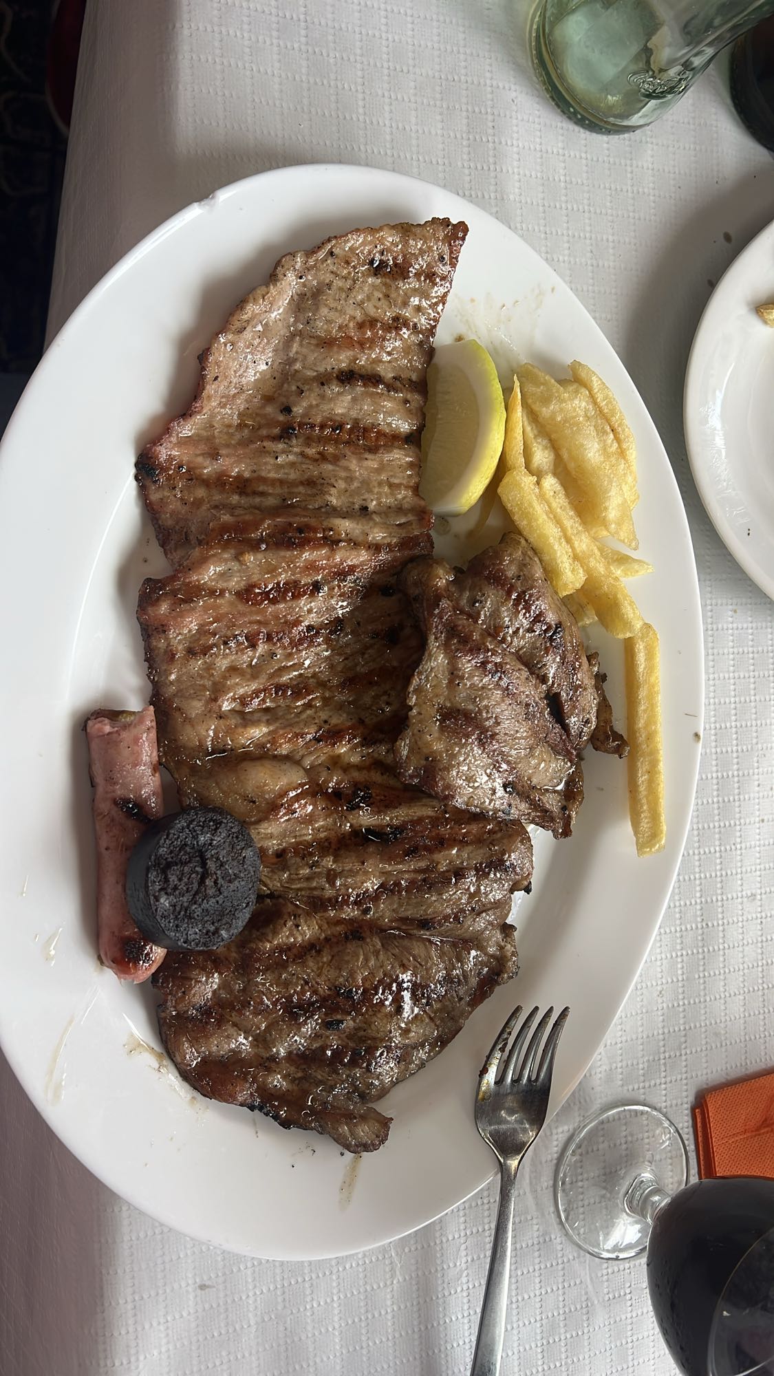 Parrillada mixta con papas