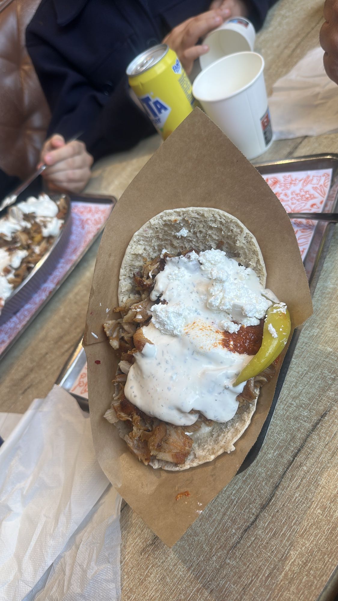 Kycklingkebab i bröd