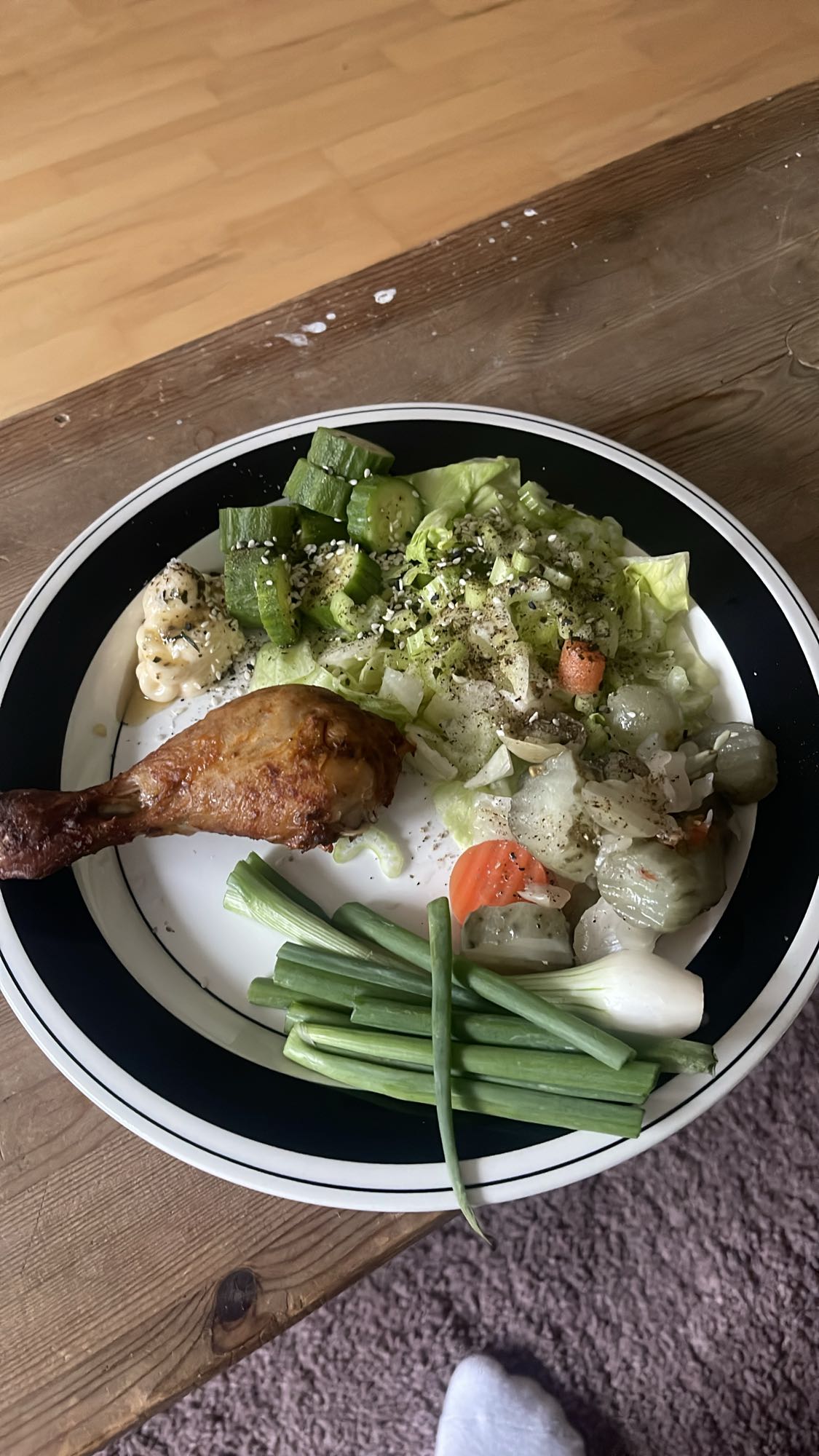 Kycklingben med grönsaker