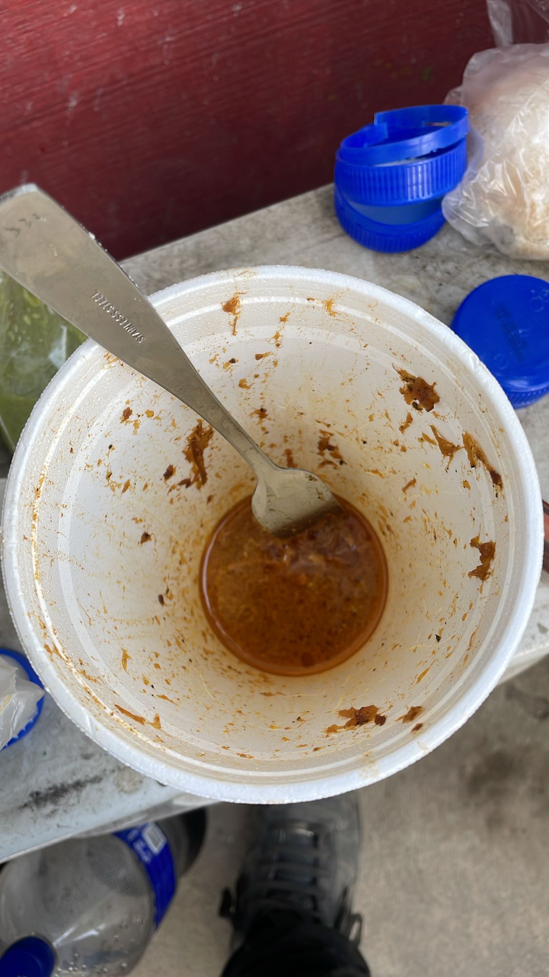 caldo de res sobrante