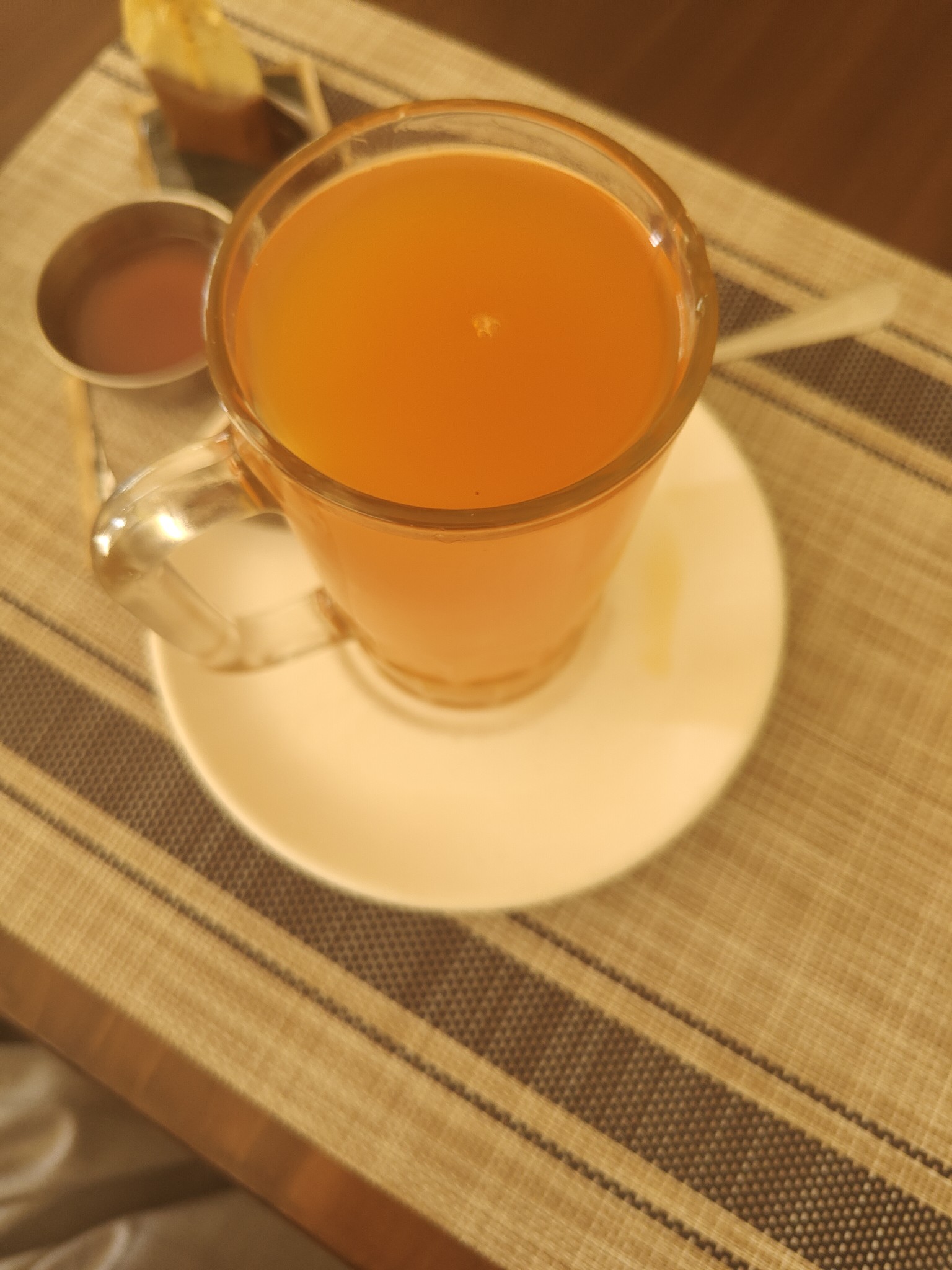Hot Lemon Honey Tea